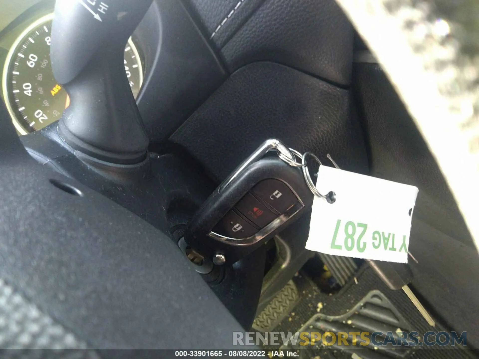 11 Photograph of a damaged car 2T3H1RFV2LC064887 TOYOTA RAV4 2020