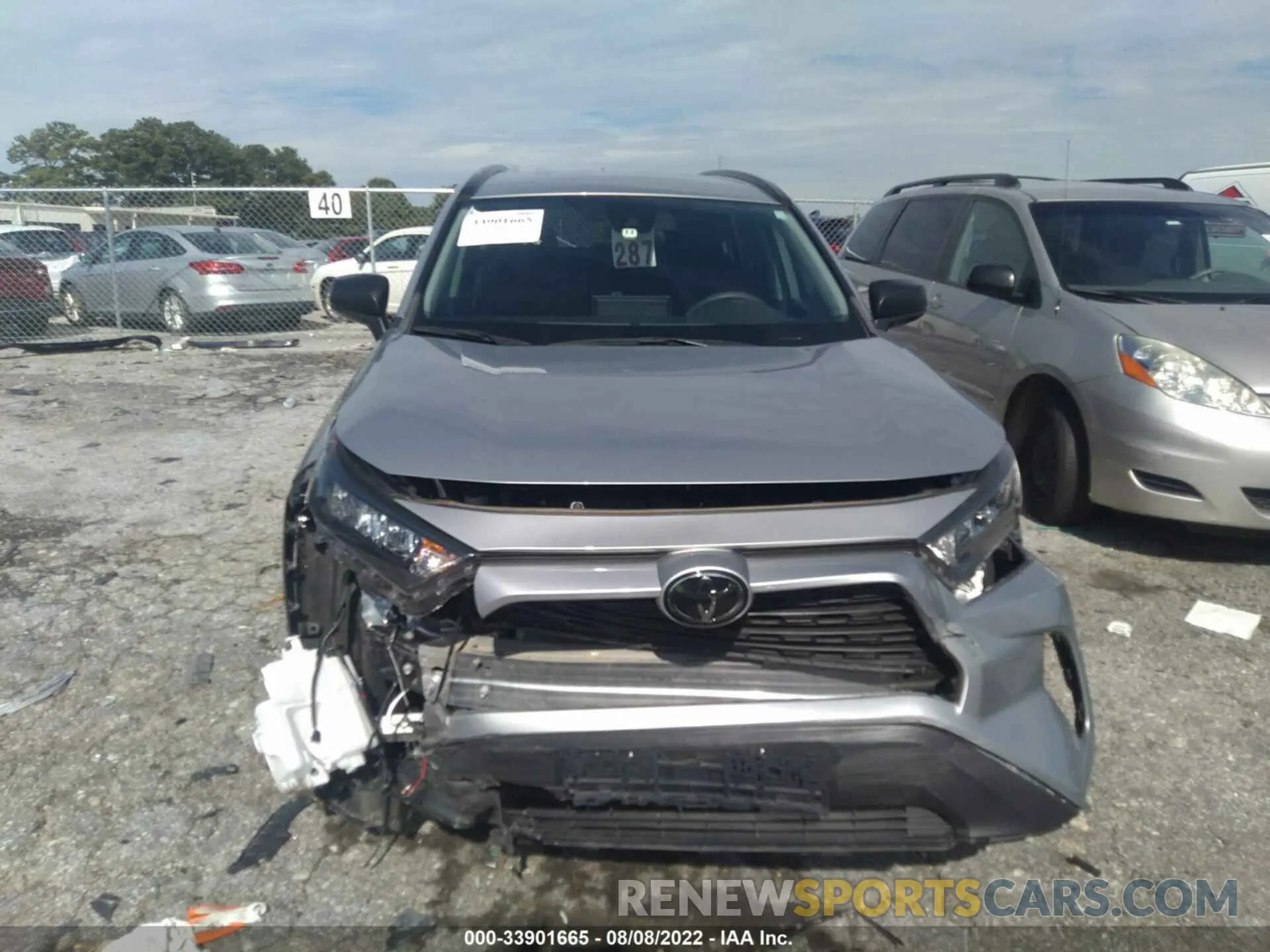 6 Photograph of a damaged car 2T3H1RFV2LC064887 TOYOTA RAV4 2020