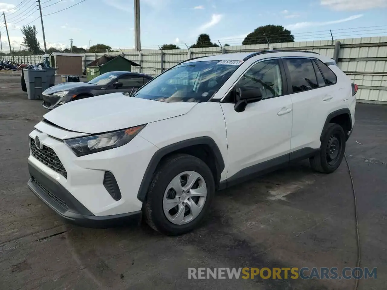 1 Photograph of a damaged car 2T3H1RFV2LW068324 TOYOTA RAV4 2020