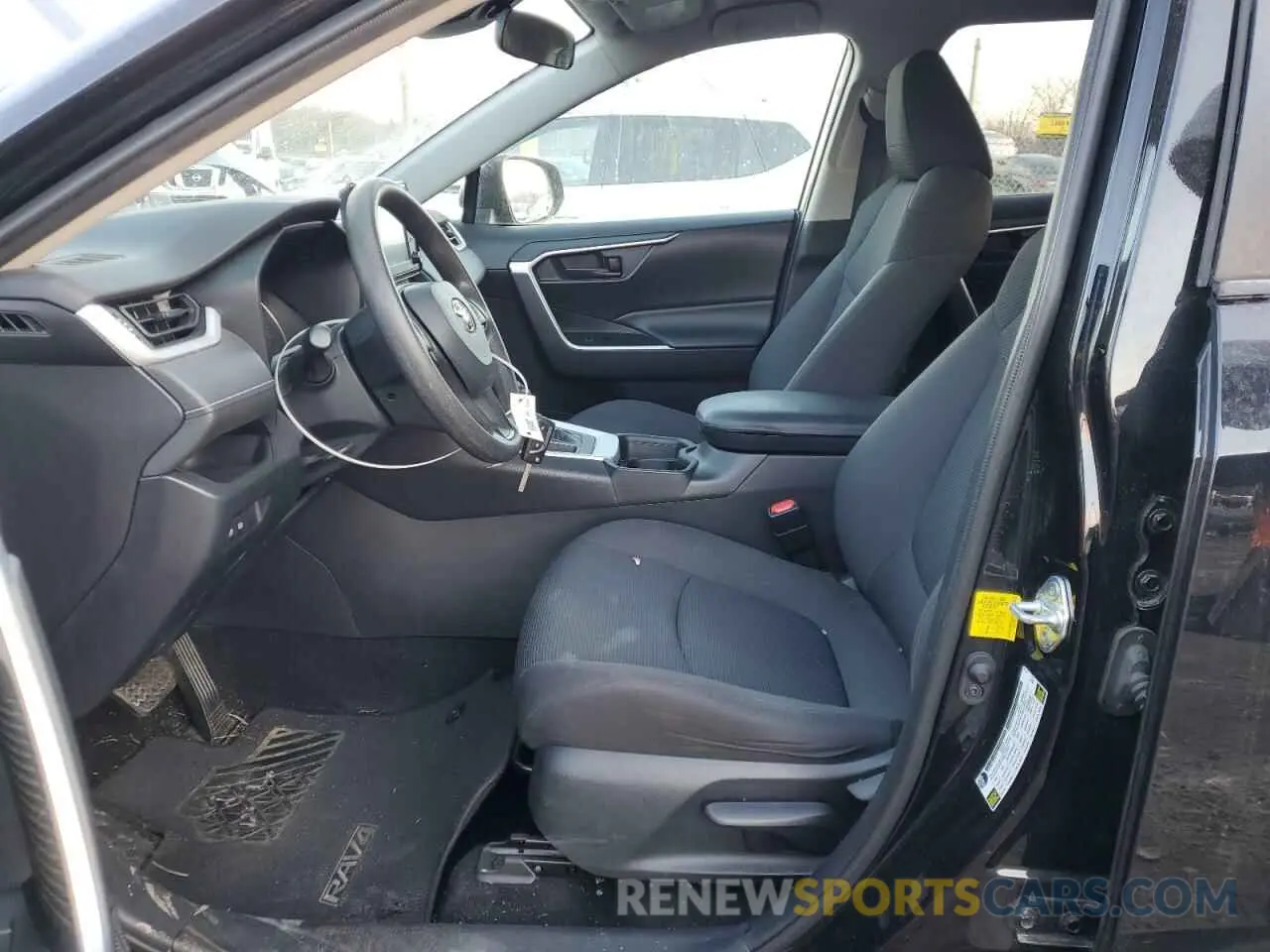 7 Фотография поврежденного автомобиля 2T3H1RFV2LW069649 TOYOTA RAV4 2020
