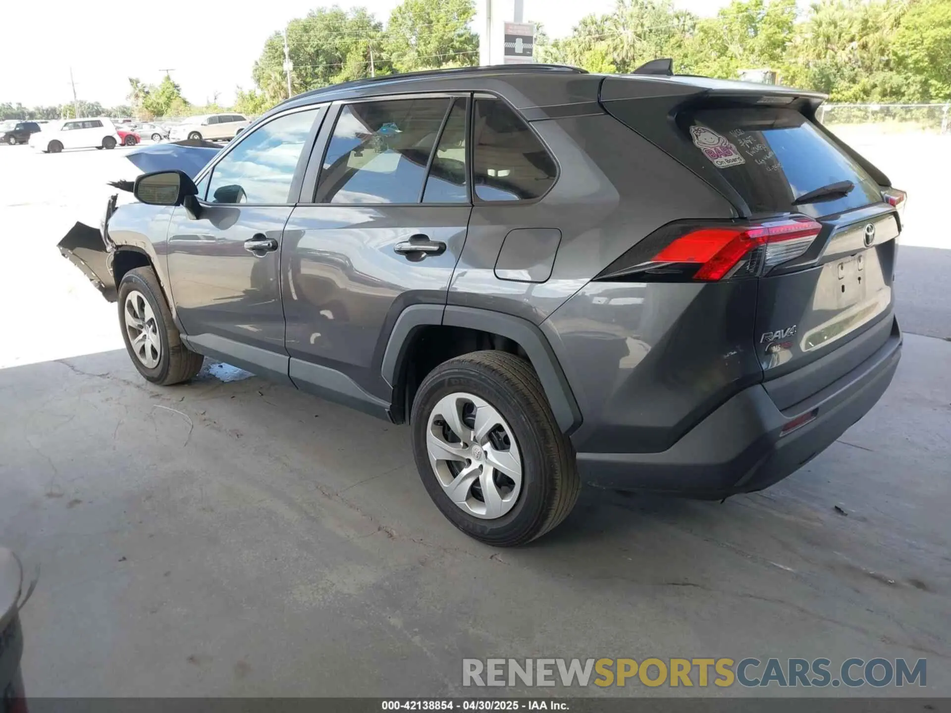 3 Photograph of a damaged car 2T3H1RFV3LC068821 TOYOTA RAV4 2020