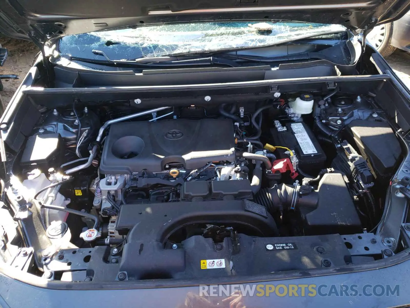 7 Photograph of a damaged car 2T3H1RFV3LC083755 TOYOTA RAV4 2020