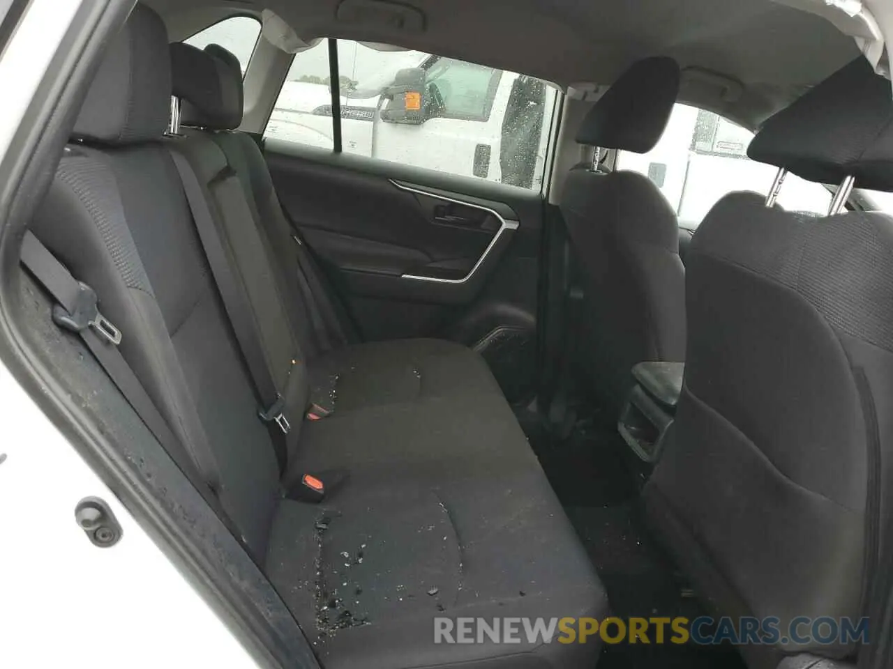 11 Фотография поврежденного автомобиля 2T3H1RFV3LW087772 TOYOTA RAV4 2020