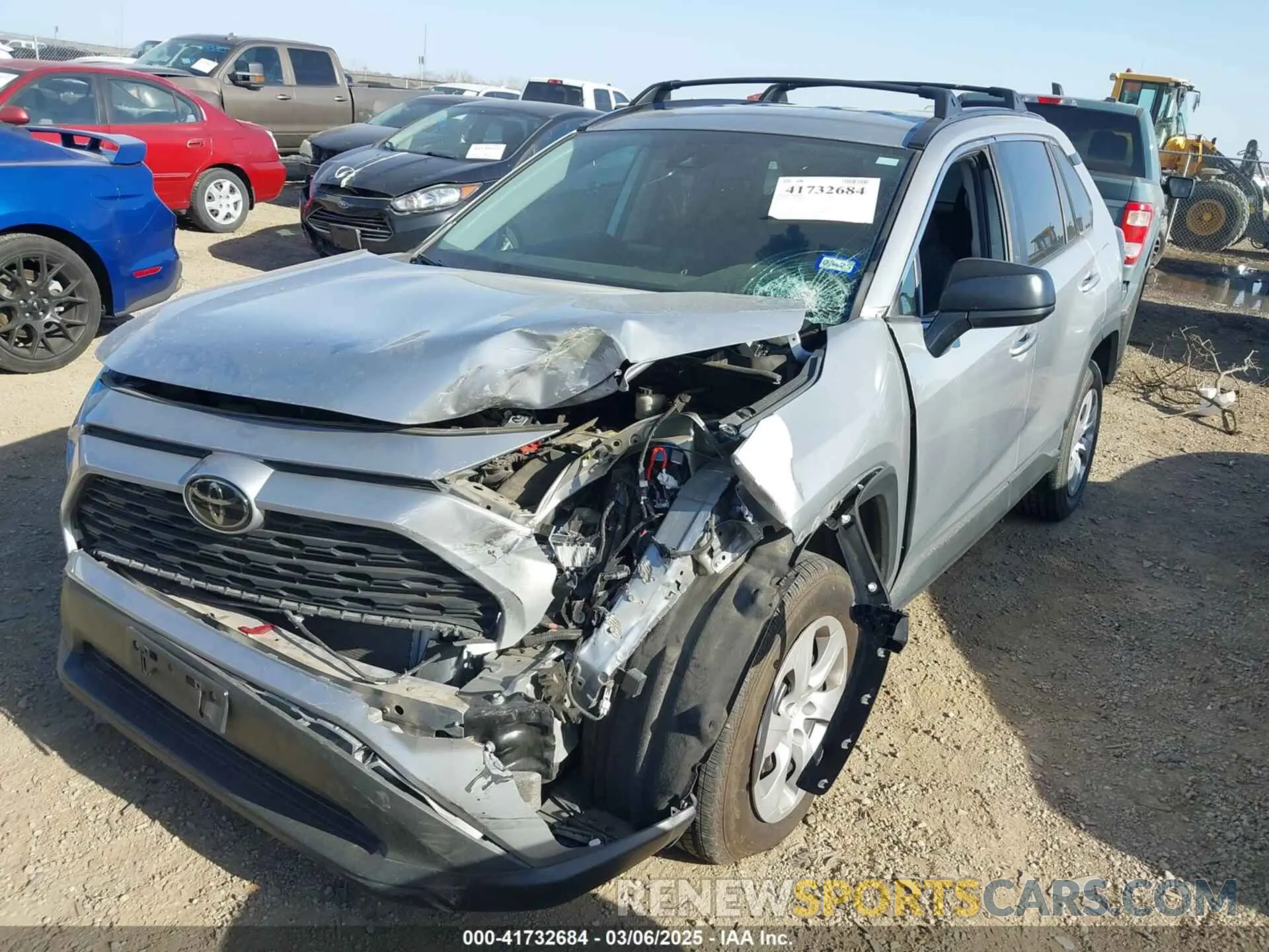6 Photograph of a damaged car 2T3H1RFV3LW088078 TOYOTA RAV4 2020