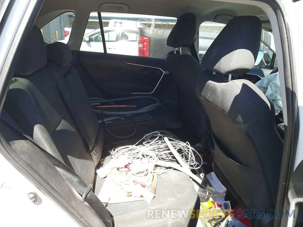 6 Фотография поврежденного автомобиля 2T3H1RFV3LW095614 TOYOTA RAV4 2020
