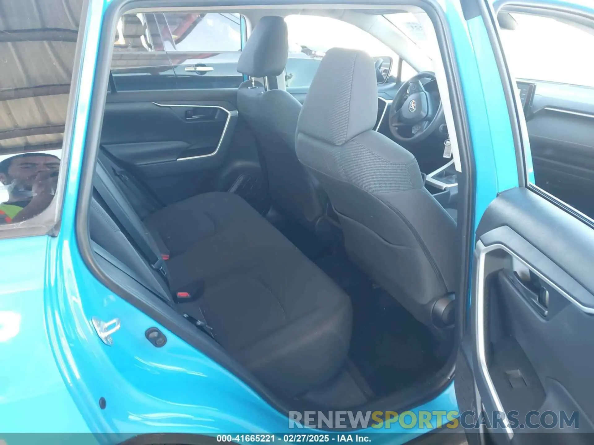 8 Фотография поврежденного автомобиля 2T3H1RFV4LC050232 TOYOTA RAV4 2020