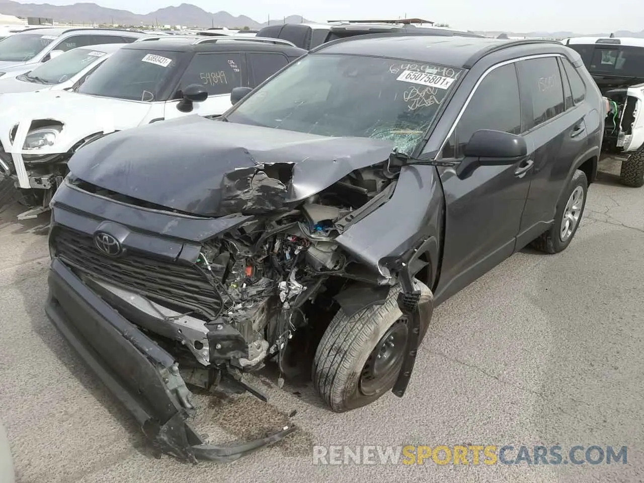 2 Фотография поврежденного автомобиля 2T3H1RFV4LC082744 TOYOTA RAV4 2020