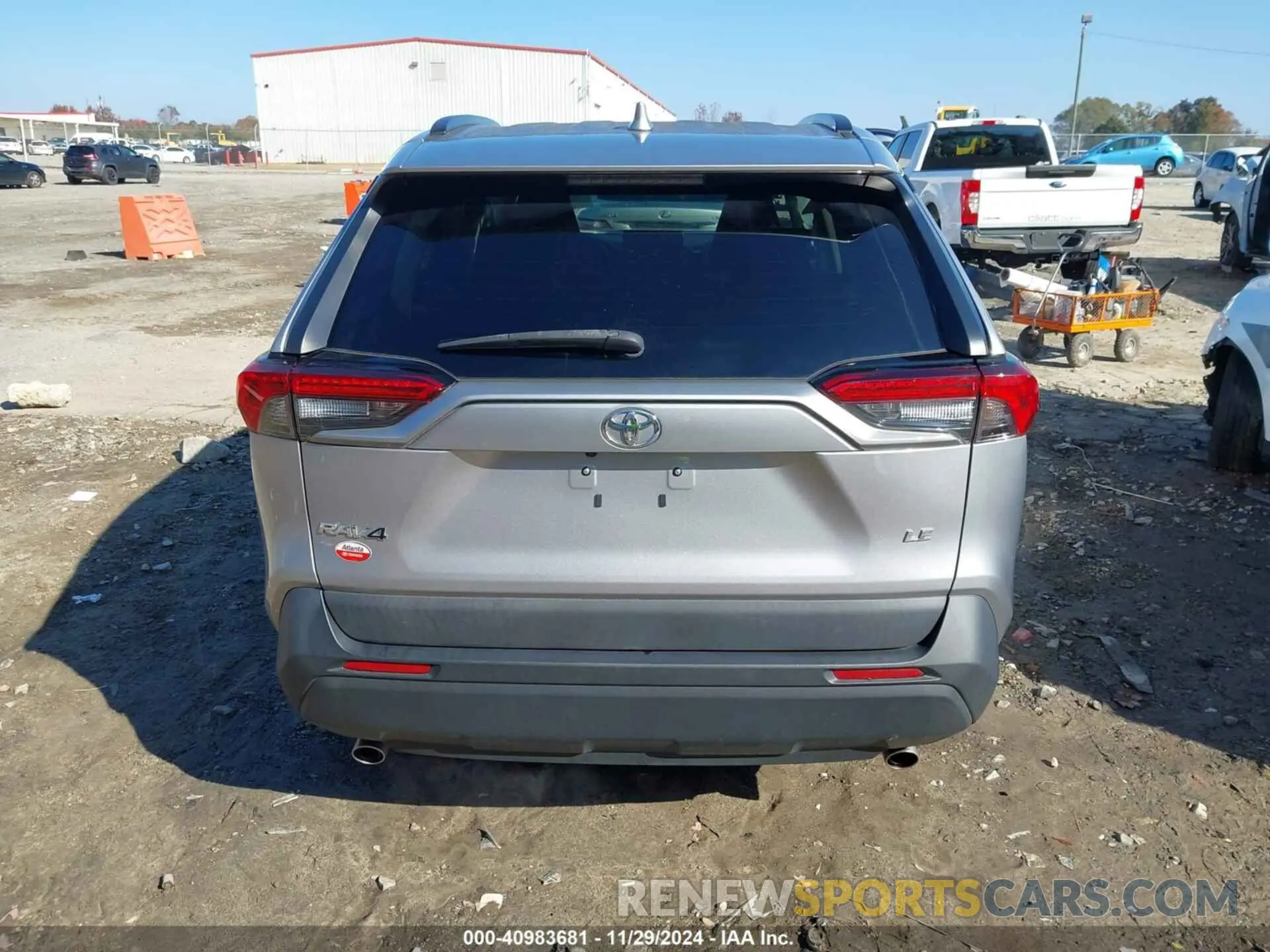 16 Photograph of a damaged car 2T3H1RFV6LC050541 TOYOTA RAV4 2020