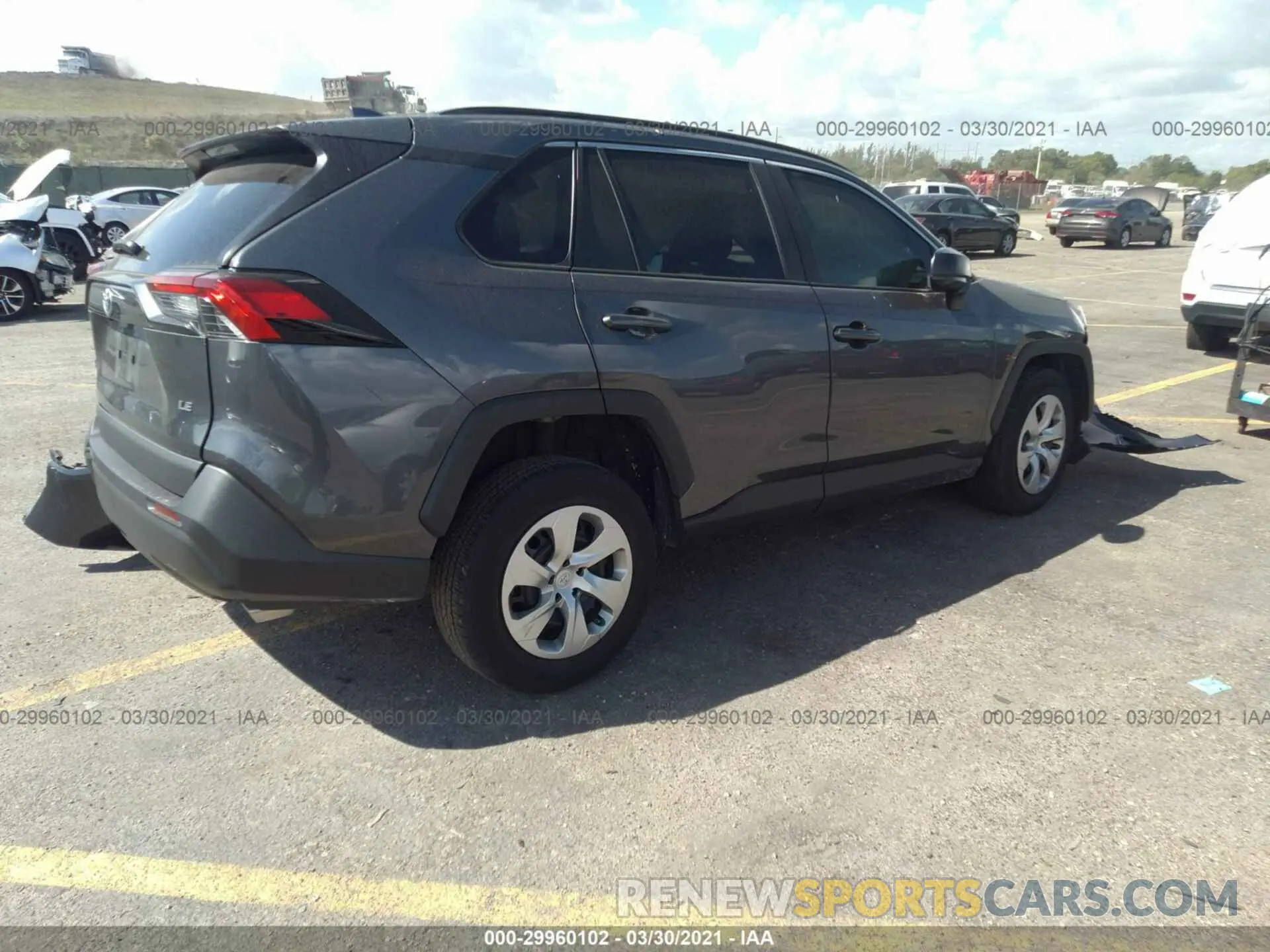 4 Photograph of a damaged car 2T3H1RFV6LC063936 TOYOTA RAV4 2020