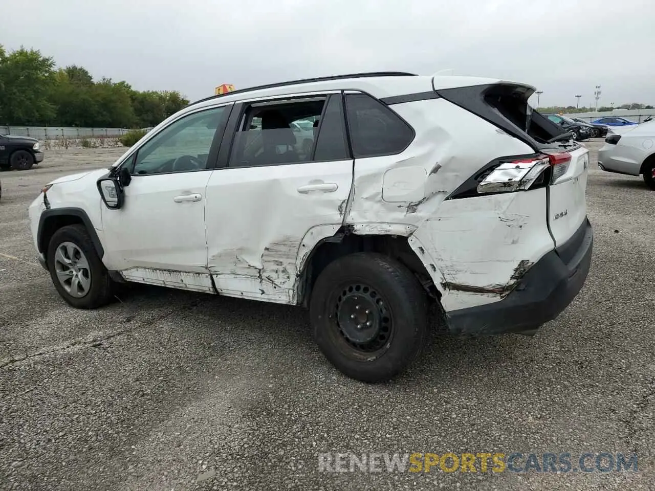 2 Photograph of a damaged car 2T3H1RFV6LW077110 TOYOTA RAV4 2020