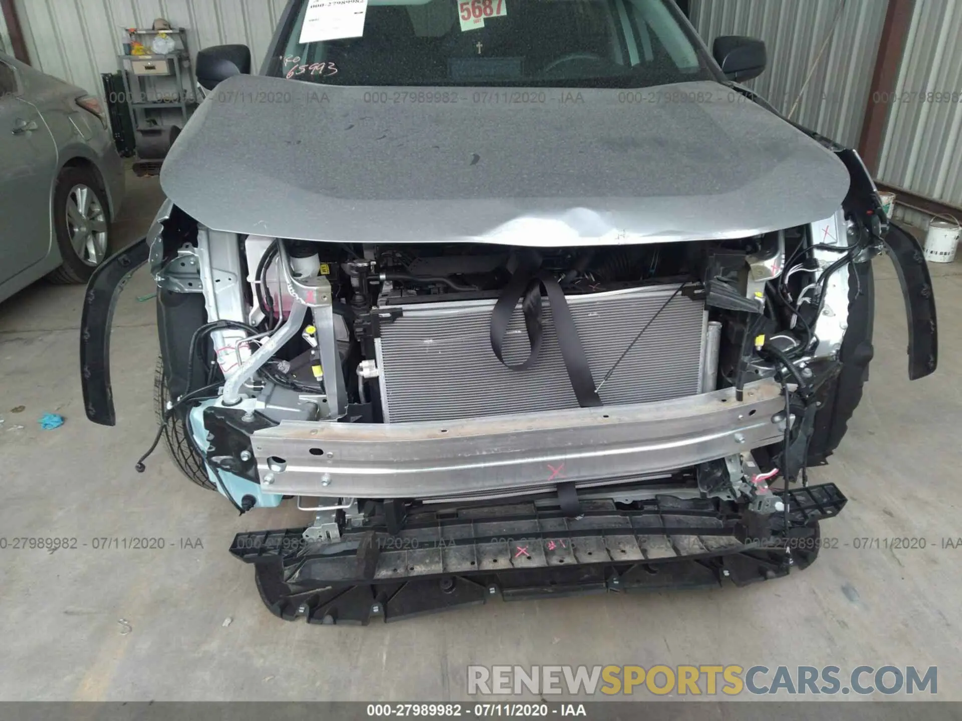 6 Photograph of a damaged car 2T3H1RFV7LC039192 TOYOTA RAV4 2020