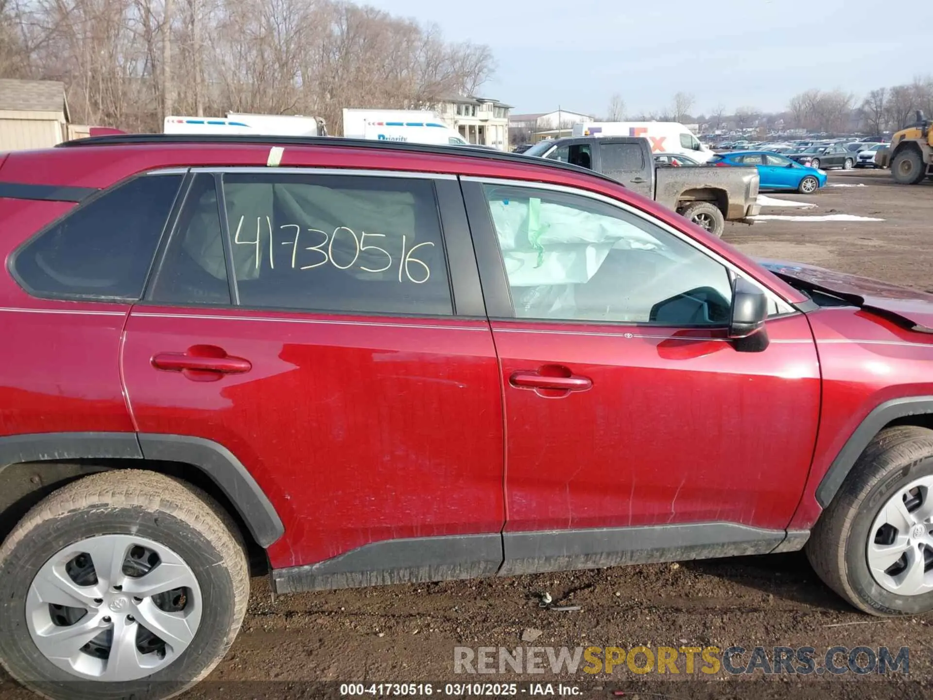 14 Photograph of a damaged car 2T3H1RFV7LC066893 TOYOTA RAV4 2020