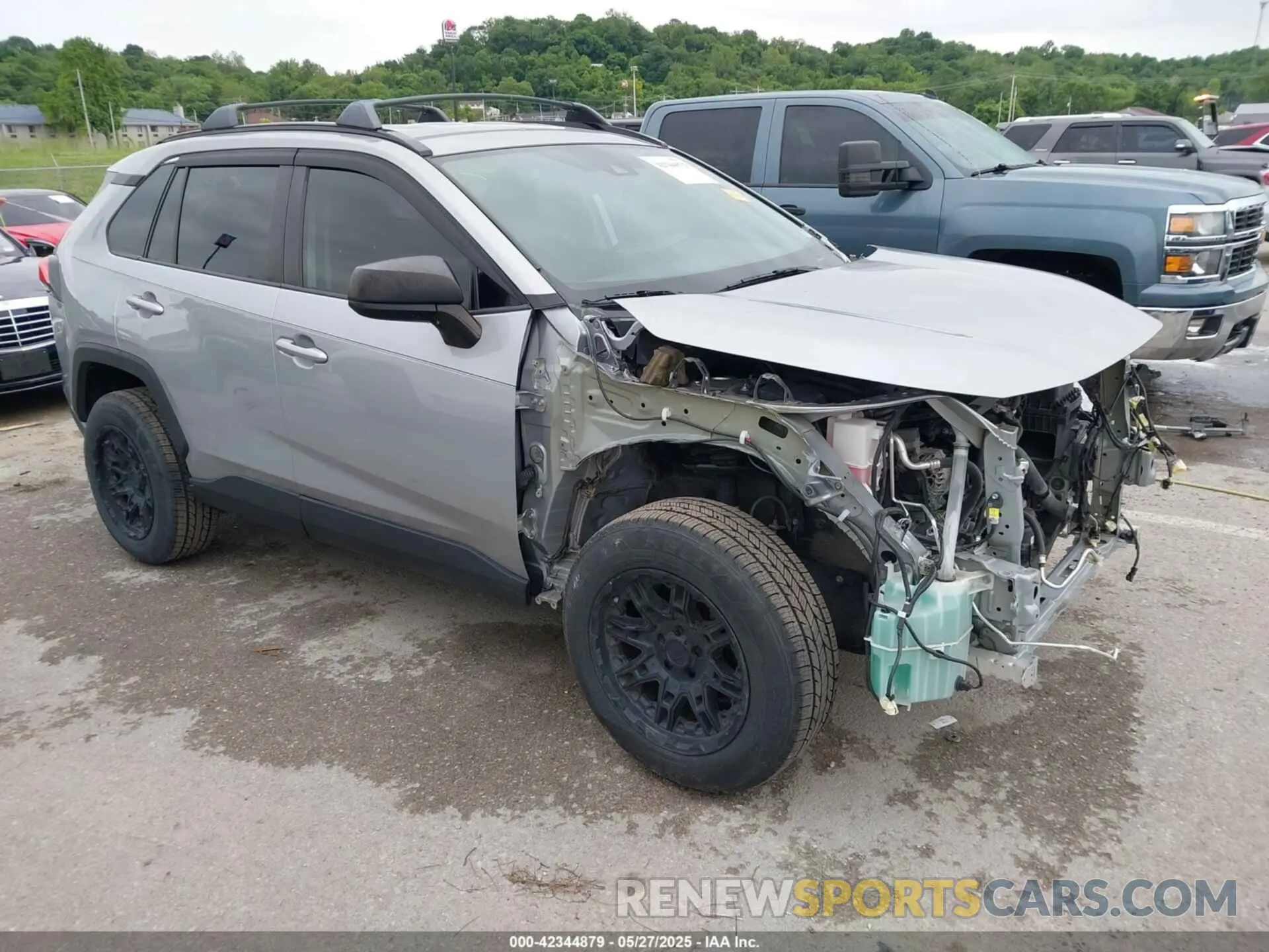 1 Фотография поврежденного автомобиля 2T3H1RFV7LC080311 TOYOTA RAV4 2020