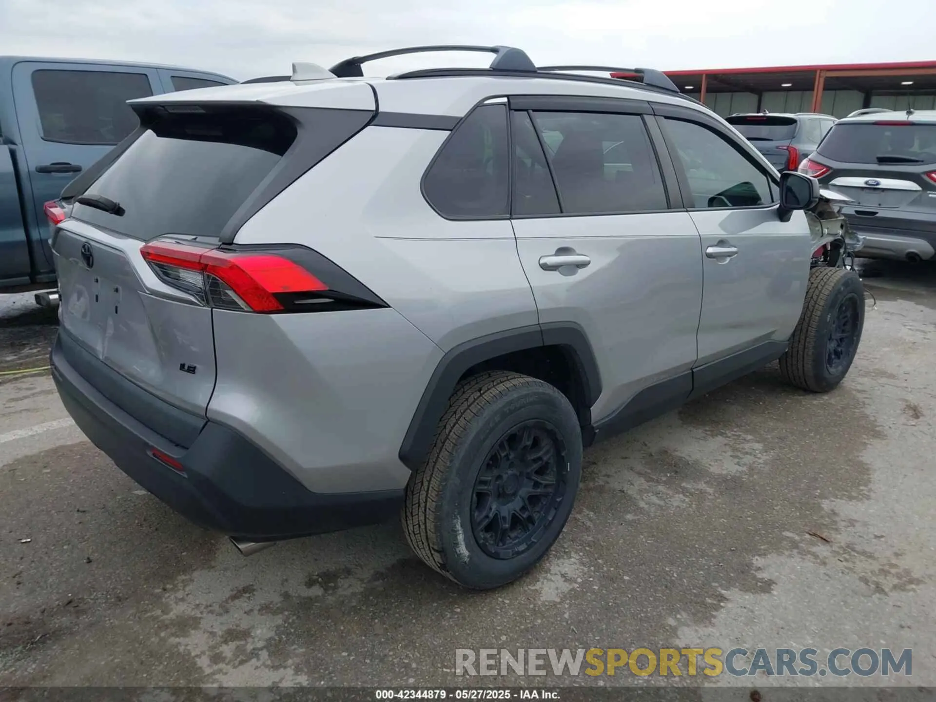 4 Фотография поврежденного автомобиля 2T3H1RFV7LC080311 TOYOTA RAV4 2020