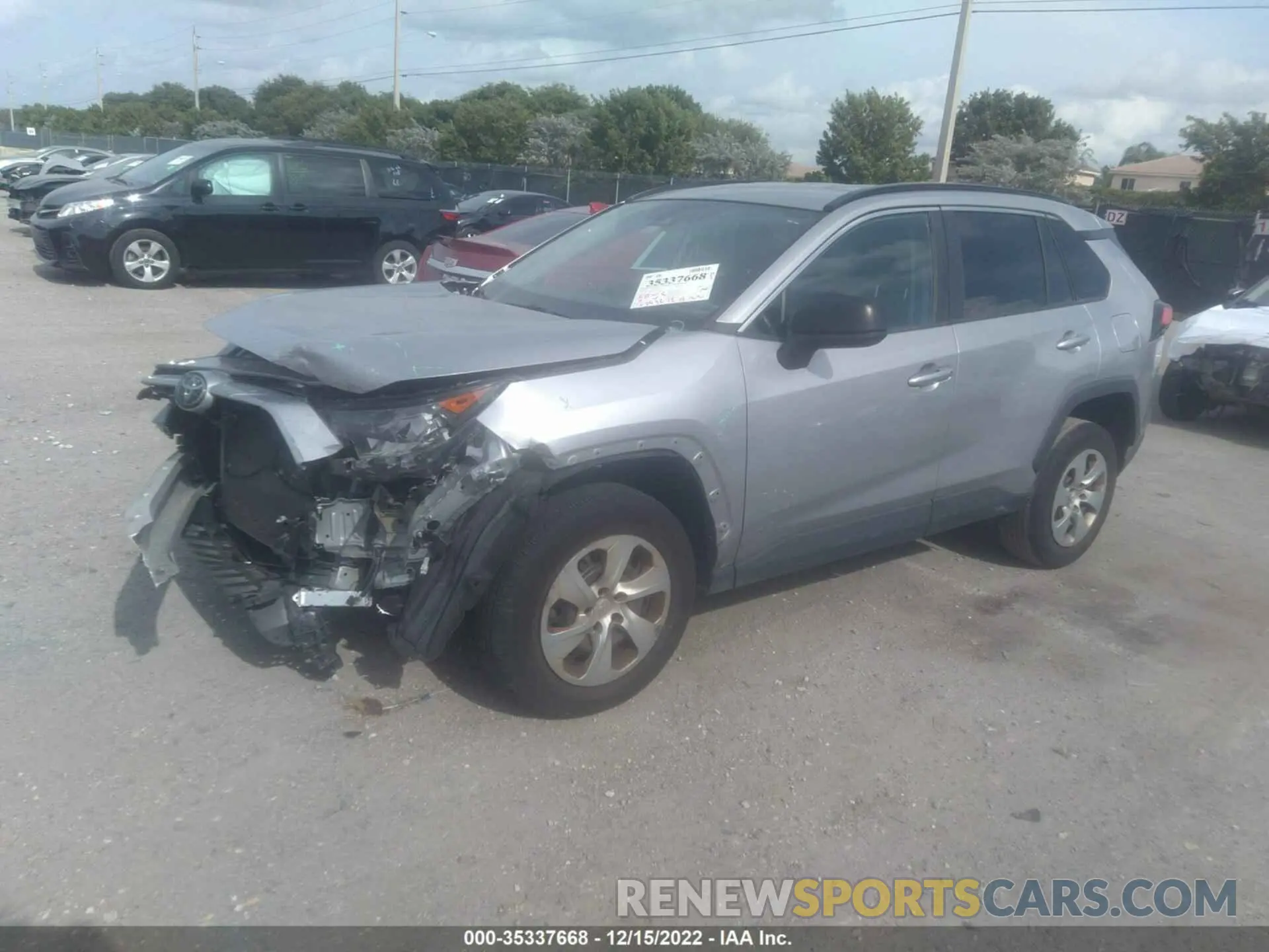 2 Фотография поврежденного автомобиля 2T3H1RFV8LC042263 TOYOTA RAV4 2020