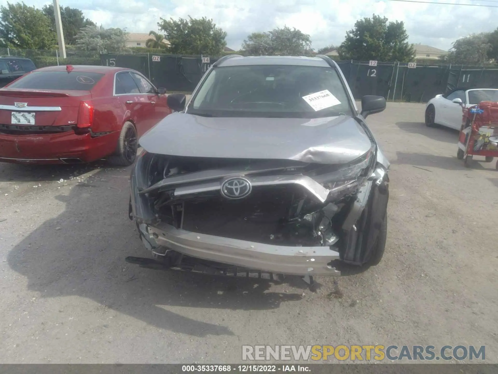 6 Фотография поврежденного автомобиля 2T3H1RFV8LC042263 TOYOTA RAV4 2020