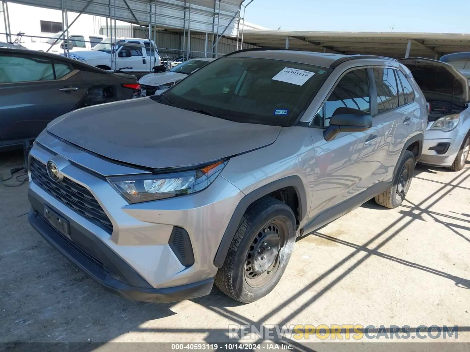 2 Photograph of a damaged car 2T3H1RFV8LW088836 TOYOTA RAV4 2020