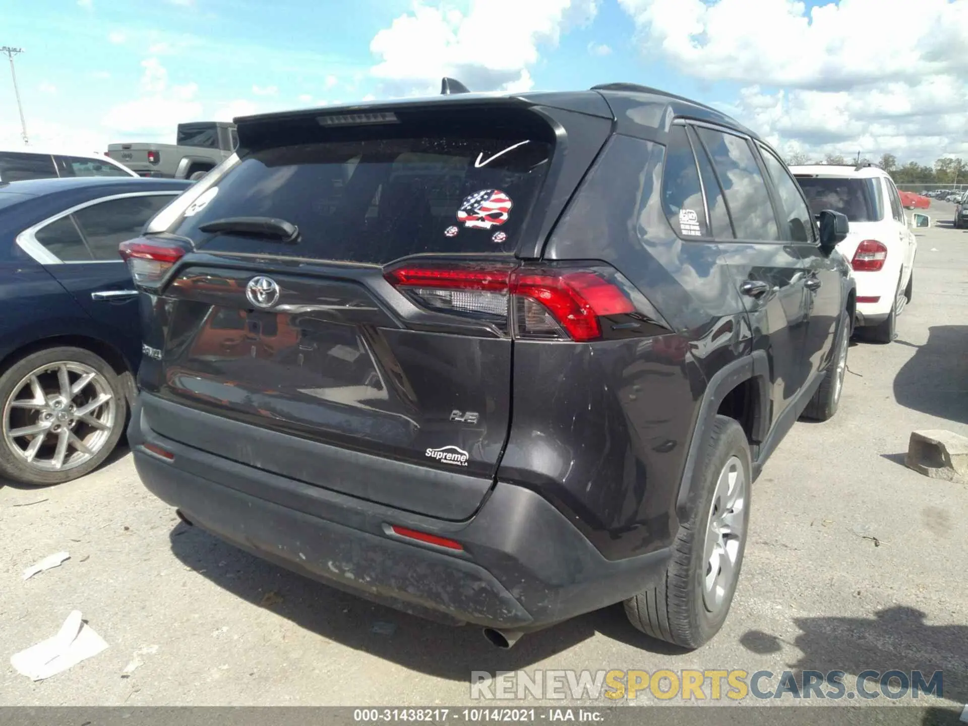 4 Фотография поврежденного автомобиля 2T3H1RFV9LC036911 TOYOTA RAV4 2020