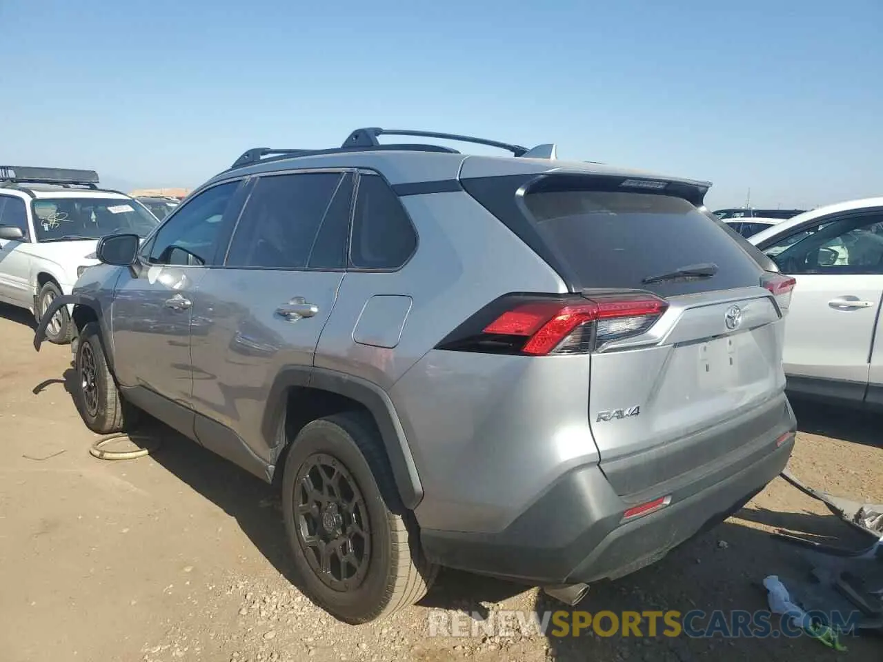 2 Photograph of a damaged car 2T3H1RFV9LC061212 TOYOTA RAV4 2020