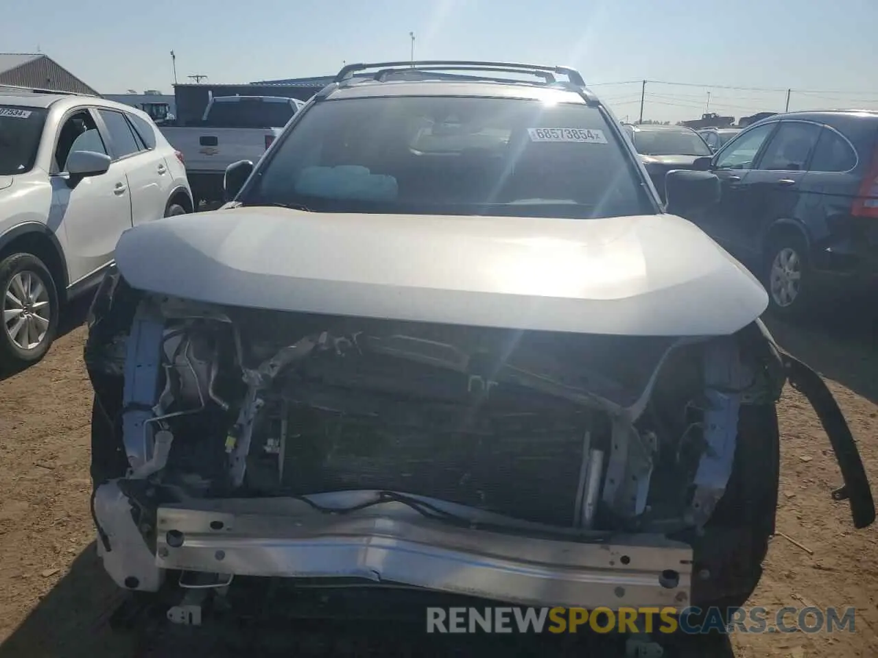5 Photograph of a damaged car 2T3H1RFV9LC061212 TOYOTA RAV4 2020