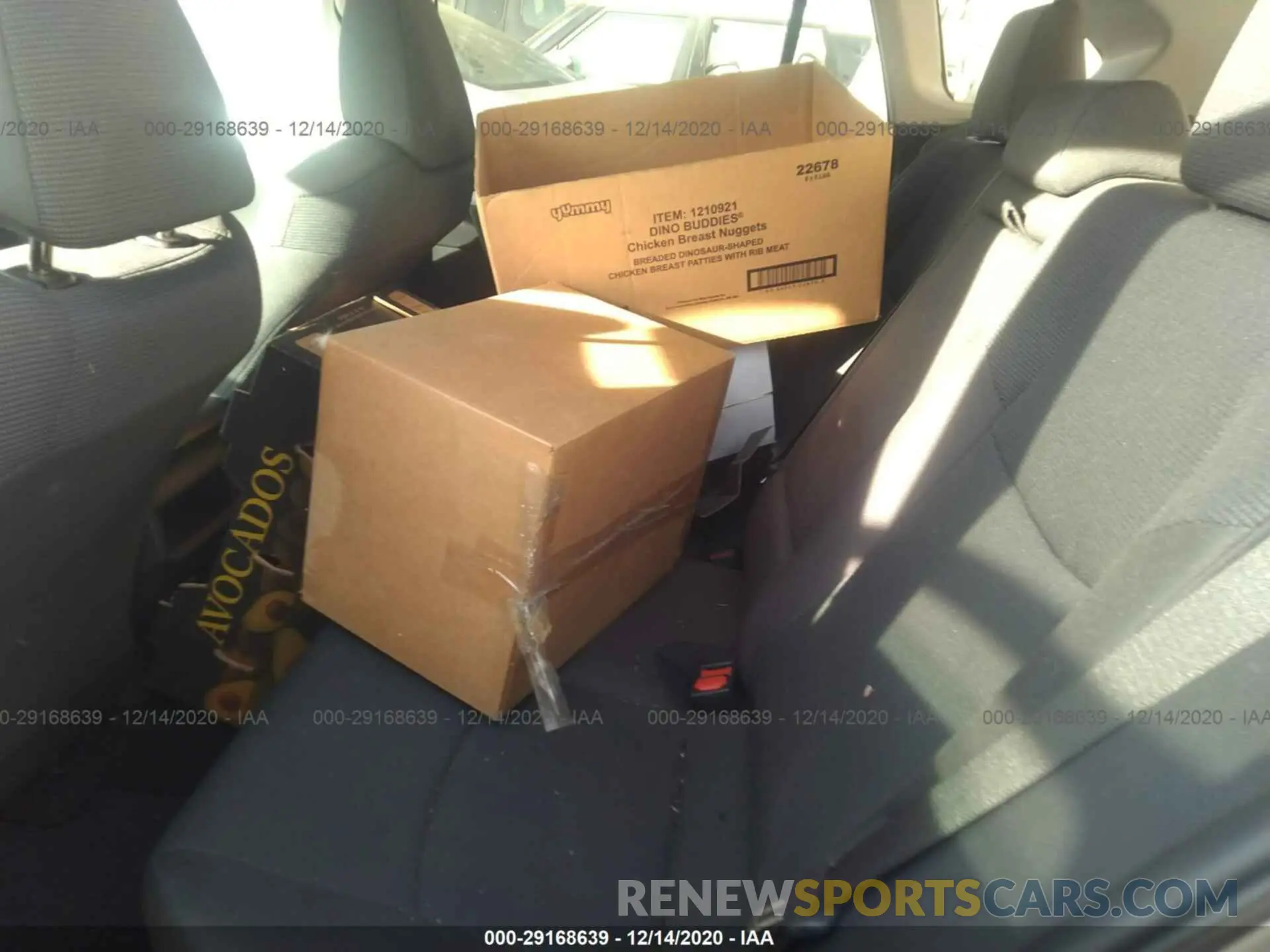 8 Photograph of a damaged car 2T3H1RFV9LC084733 TOYOTA RAV4 2020