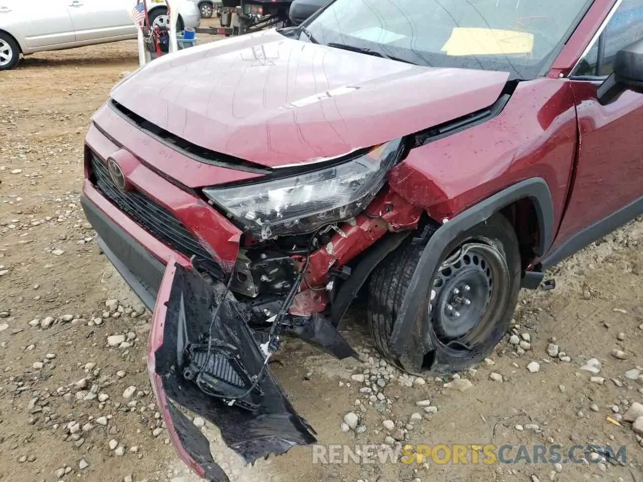 9 Photograph of a damaged car 2T3H1RFV9LW059152 TOYOTA RAV4 2020