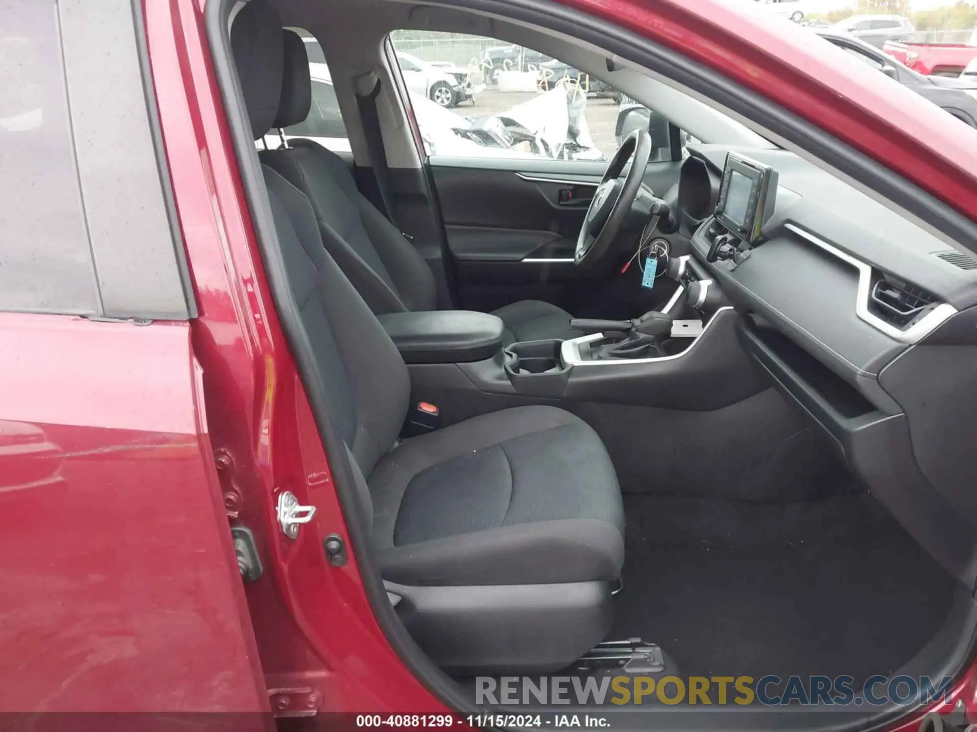 5 Фотография поврежденного автомобиля 2T3H1RFV9LW067526 TOYOTA RAV4 2020