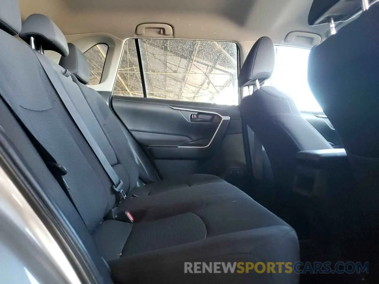 10 Фотография поврежденного автомобиля 2T3H1RFV9LW096010 TOYOTA RAV4 2020