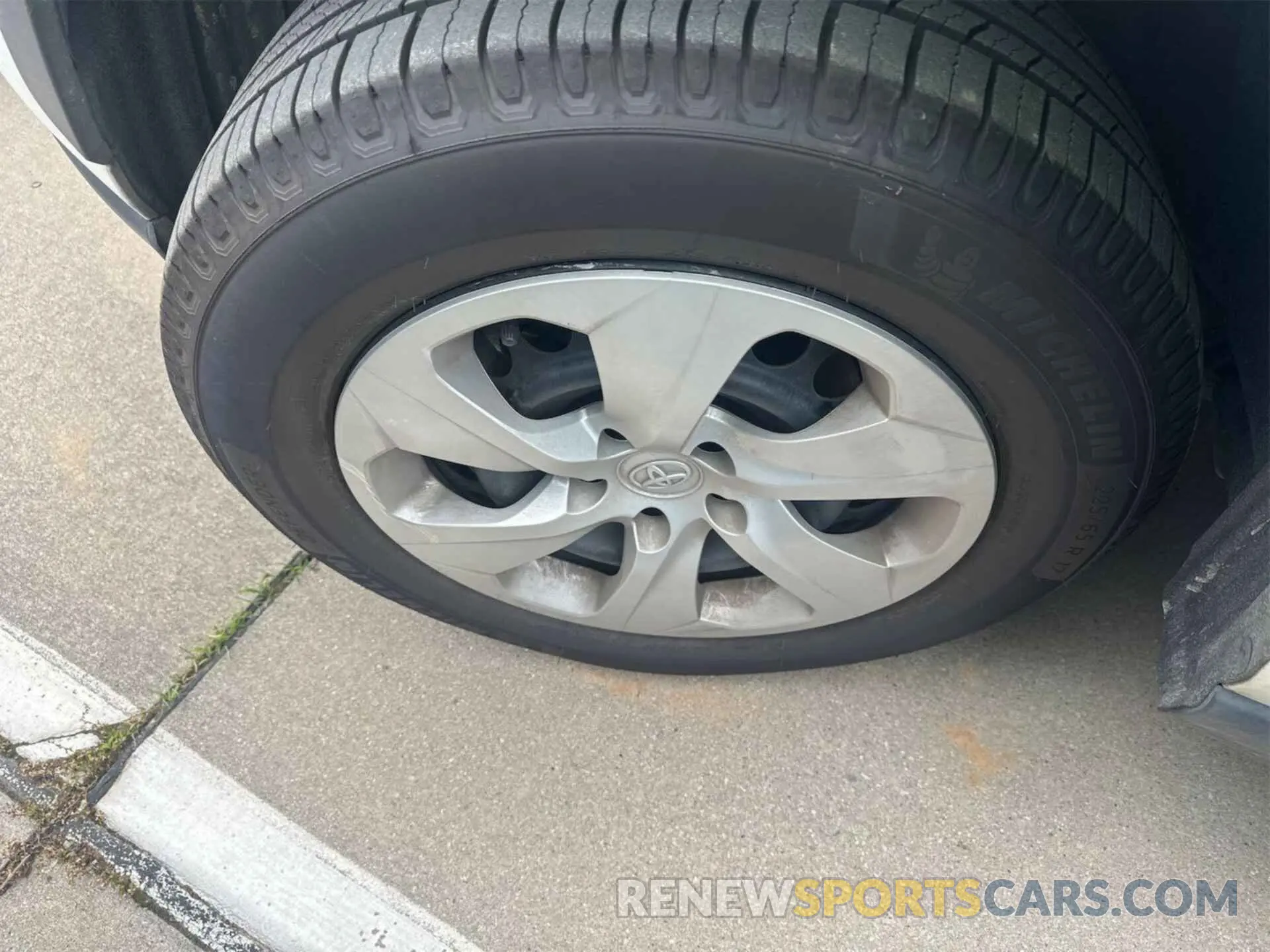 15 Фотография поврежденного автомобиля 2T3H1RFV9LW096914 TOYOTA RAV4 2020