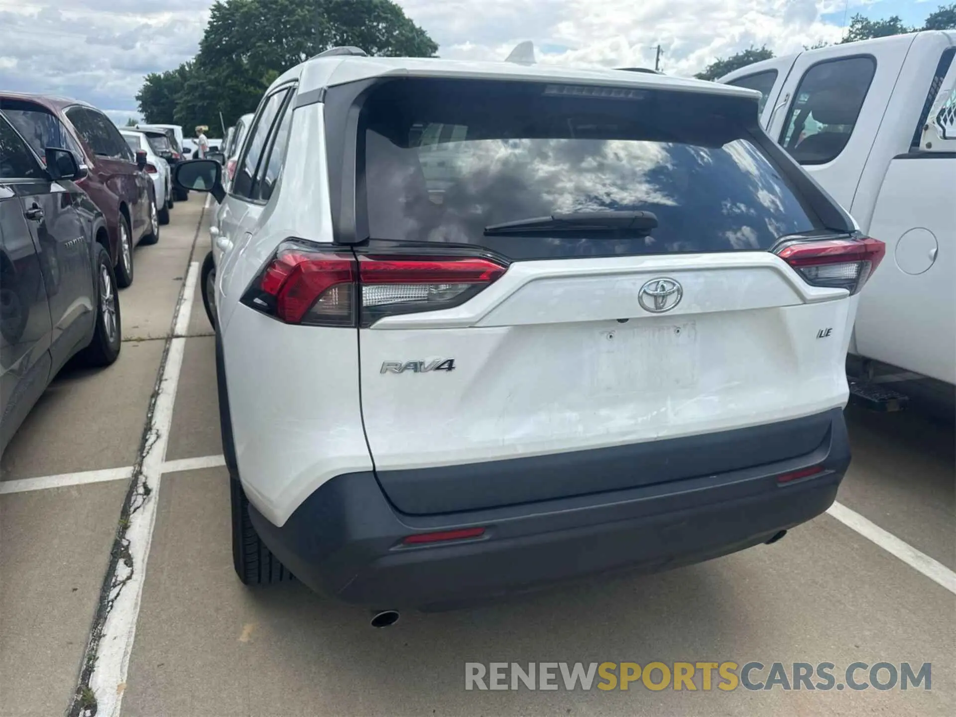 8 Фотография поврежденного автомобиля 2T3H1RFV9LW096914 TOYOTA RAV4 2020