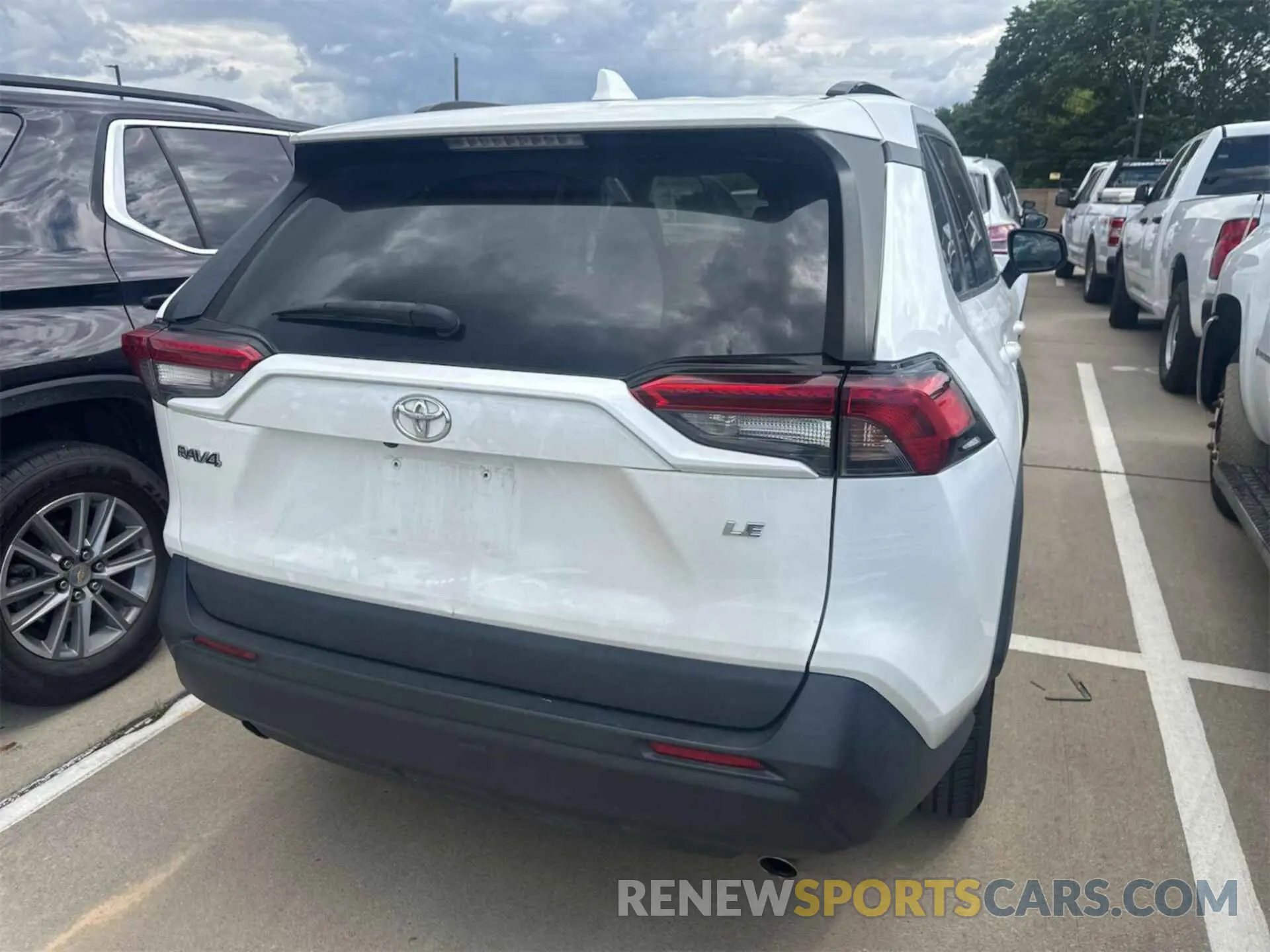 9 Фотография поврежденного автомобиля 2T3H1RFV9LW096914 TOYOTA RAV4 2020