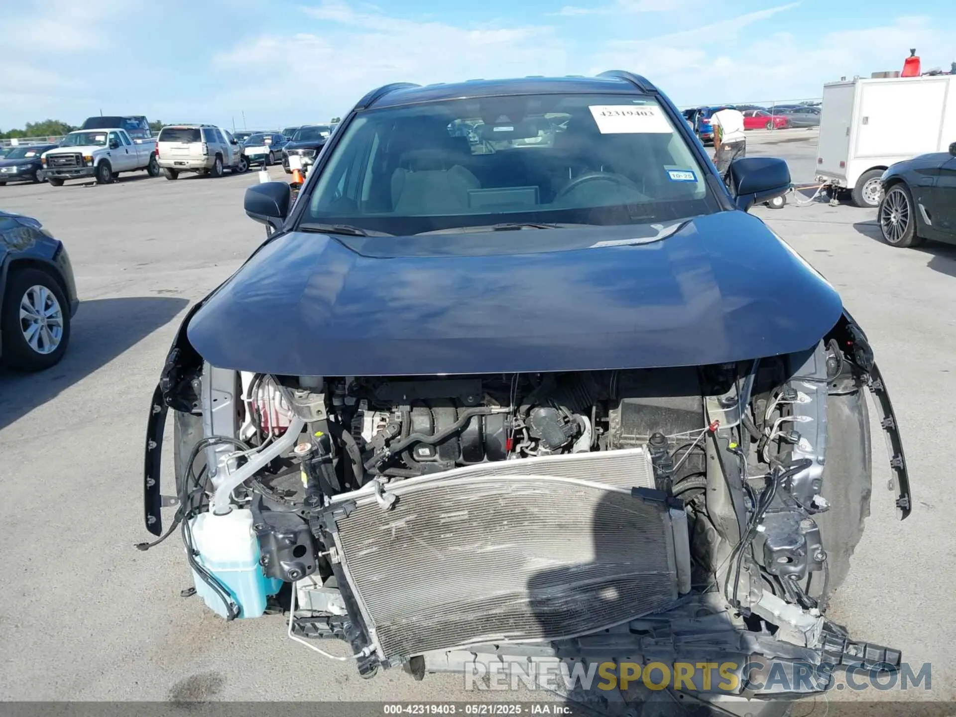 13 Фотография поврежденного автомобиля 2T3H1RFV9LW098453 TOYOTA RAV4 2020
