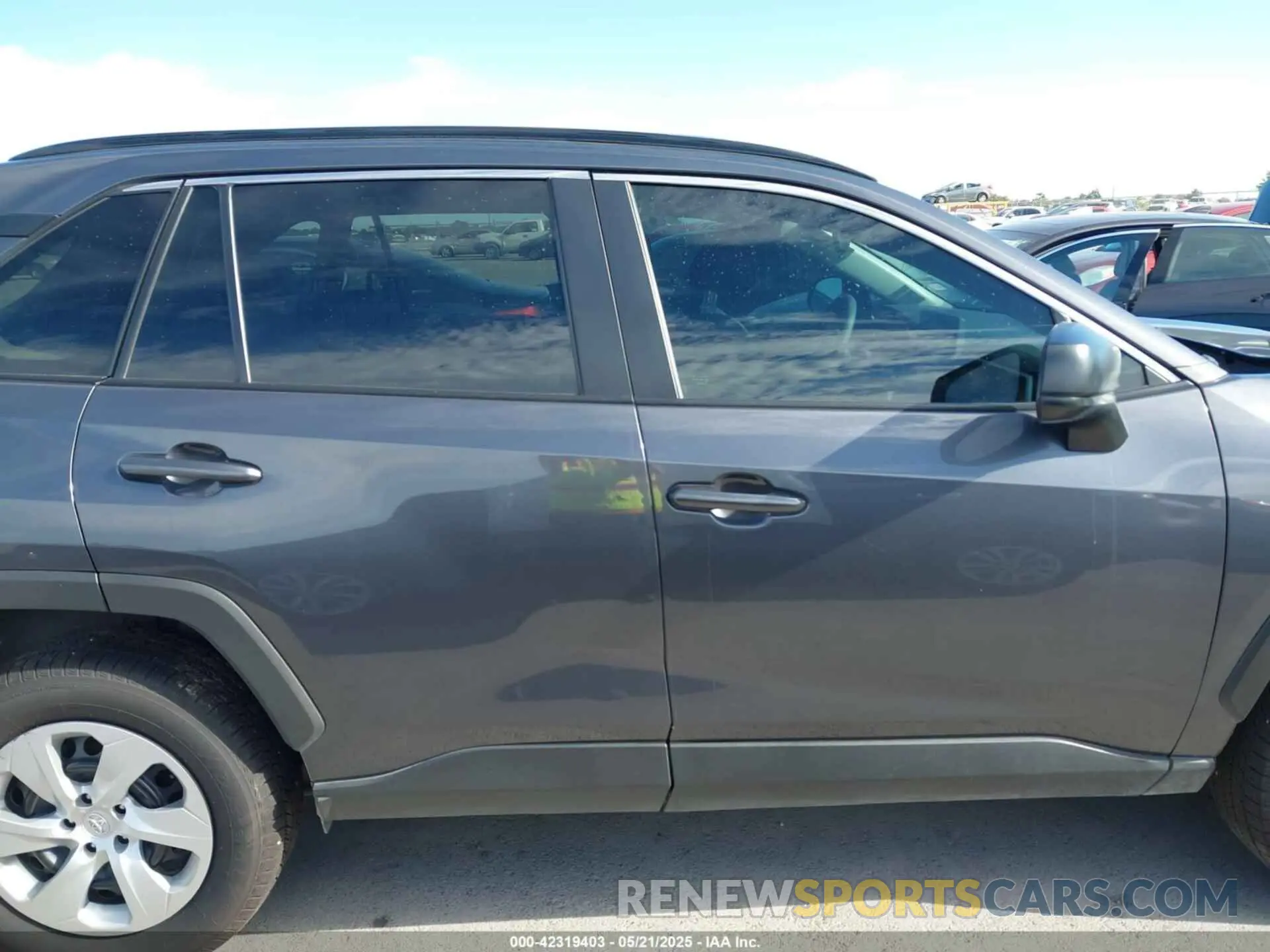 14 Фотография поврежденного автомобиля 2T3H1RFV9LW098453 TOYOTA RAV4 2020