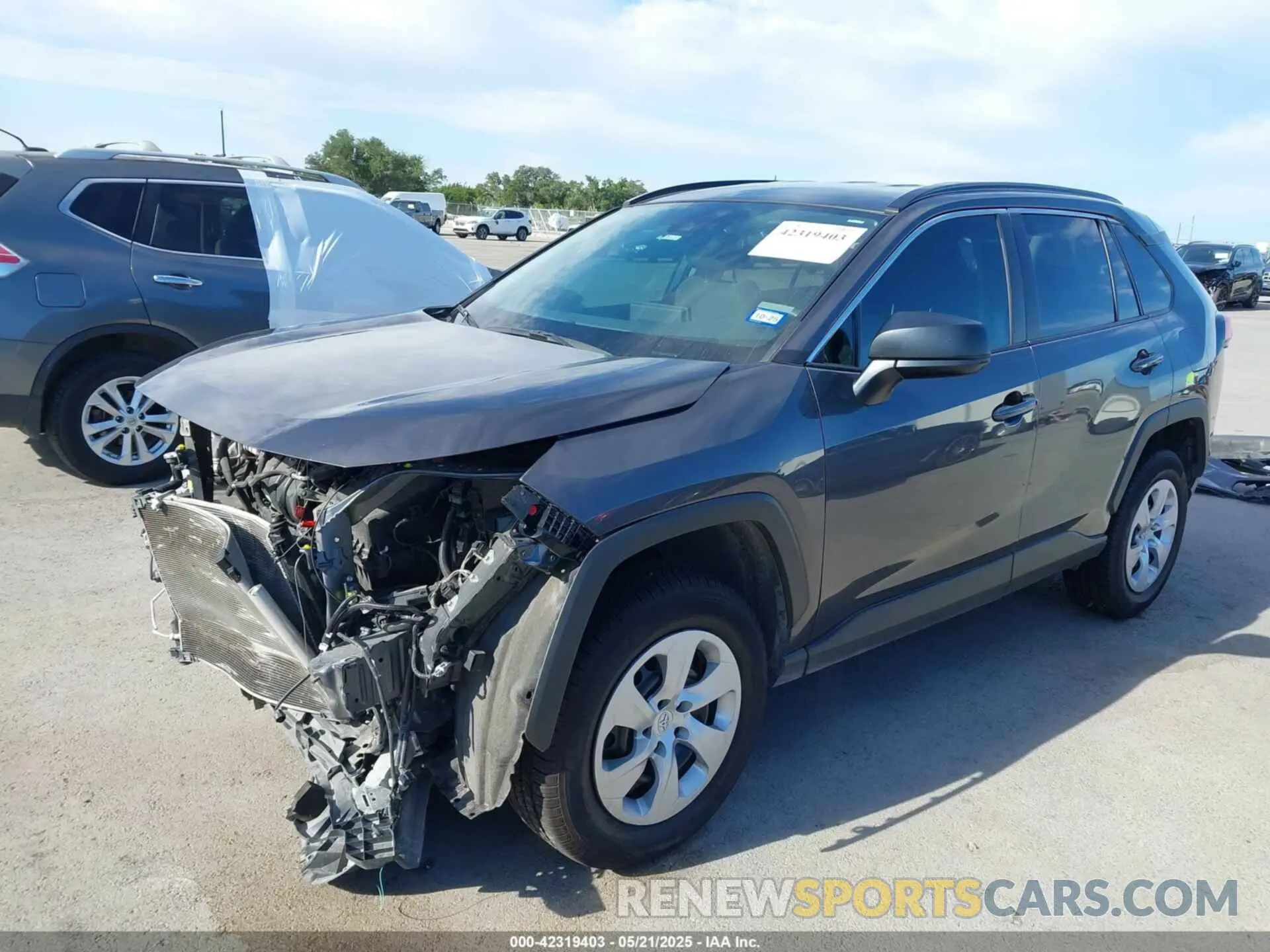 2 Фотография поврежденного автомобиля 2T3H1RFV9LW098453 TOYOTA RAV4 2020