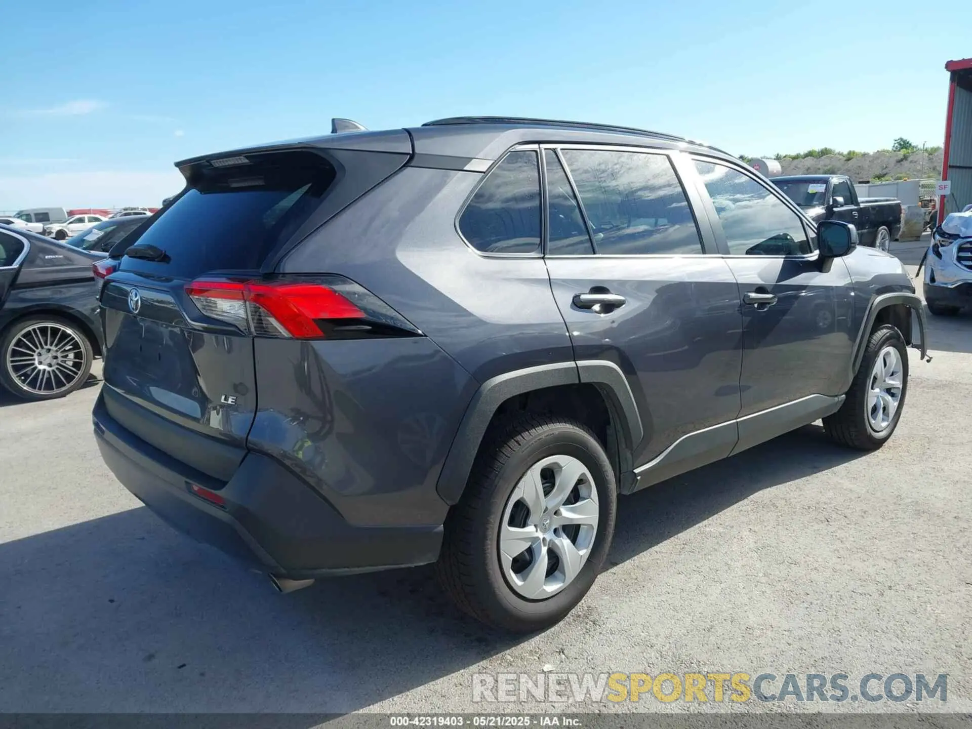 4 Фотография поврежденного автомобиля 2T3H1RFV9LW098453 TOYOTA RAV4 2020