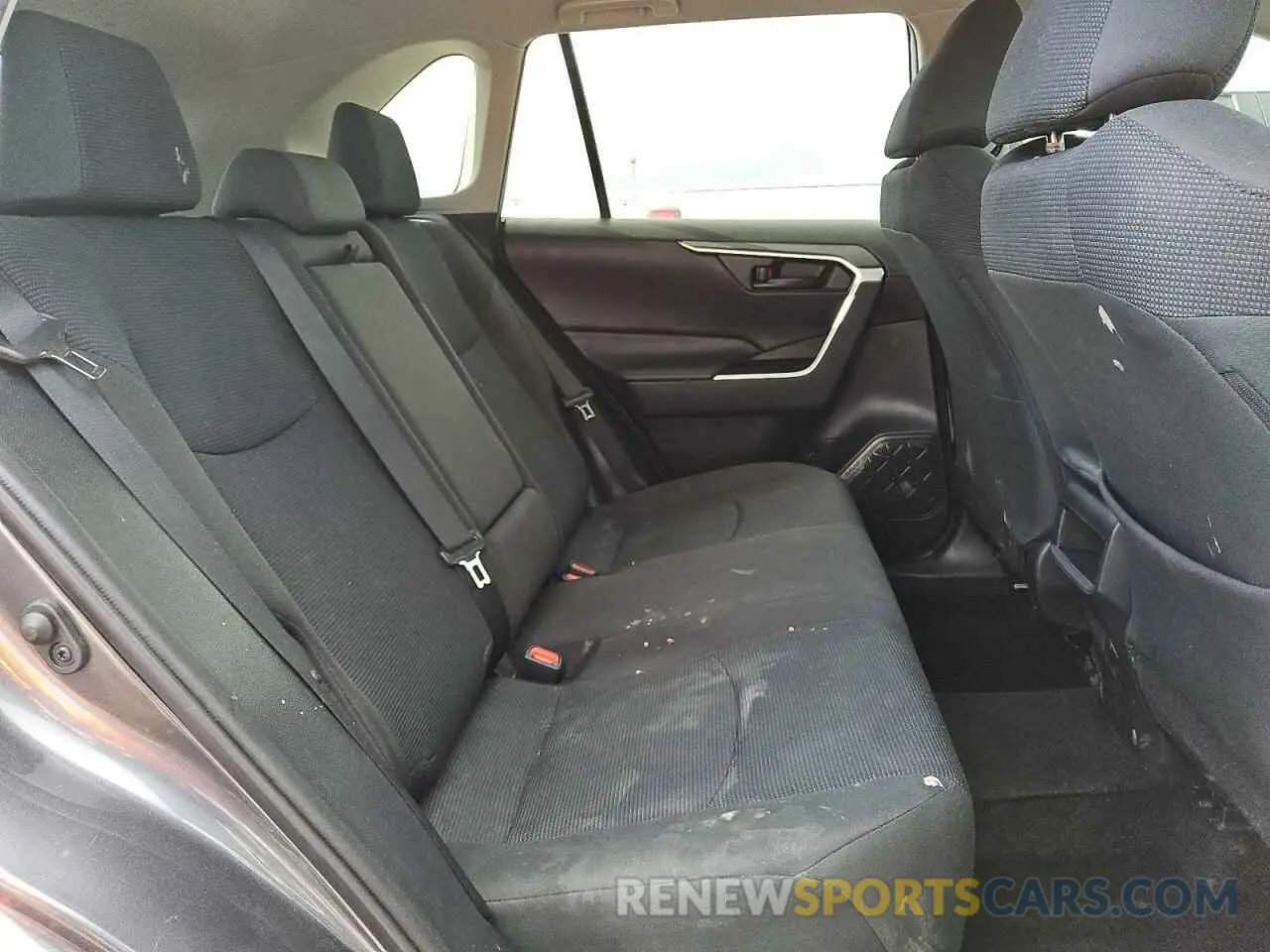 10 Фотография поврежденного автомобиля 2T3H1RFVXLC040725 TOYOTA RAV4 2020