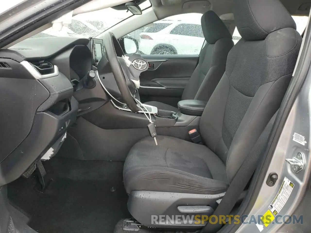 7 Фотография поврежденного автомобиля 2T3H1RFVXLC046671 TOYOTA RAV4 2020