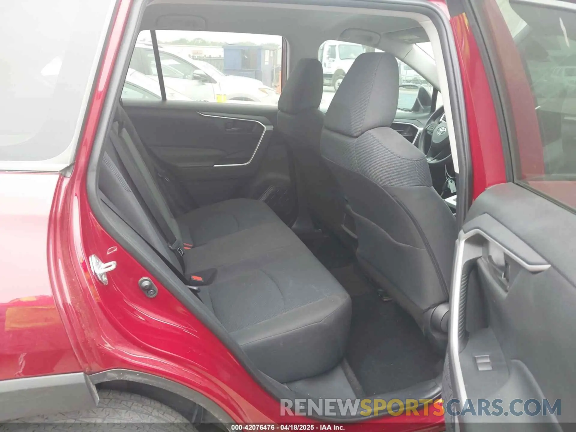 8 Фотография поврежденного автомобиля 2T3H1RFVXLC046931 TOYOTA RAV4 2020