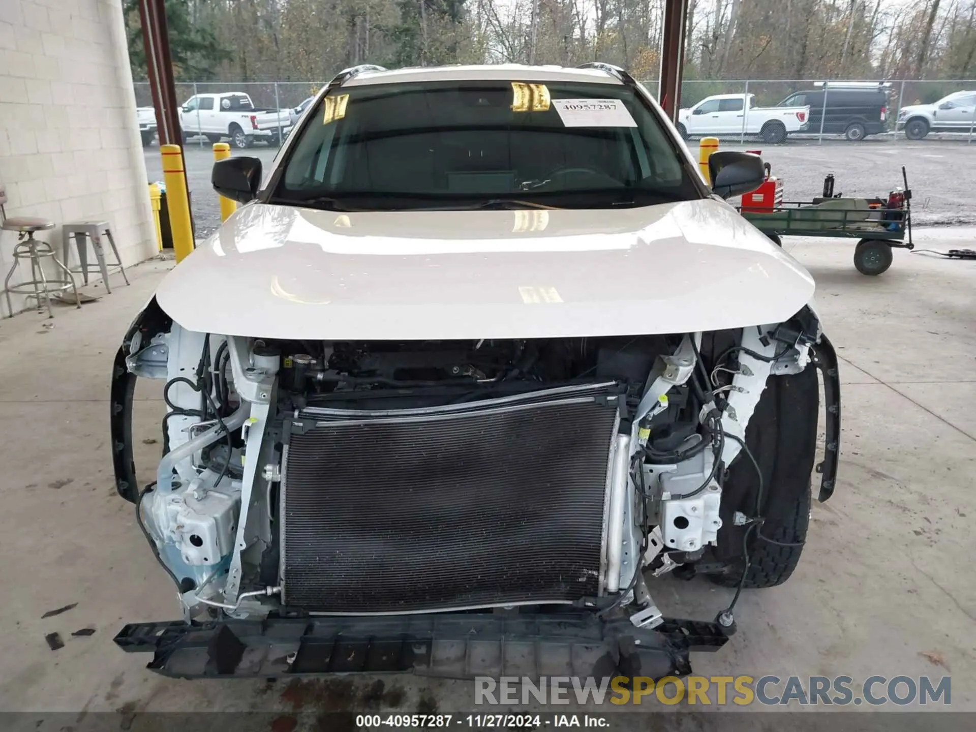 6 Фотография поврежденного автомобиля 2T3H1RFVXLC047822 TOYOTA RAV4 2020