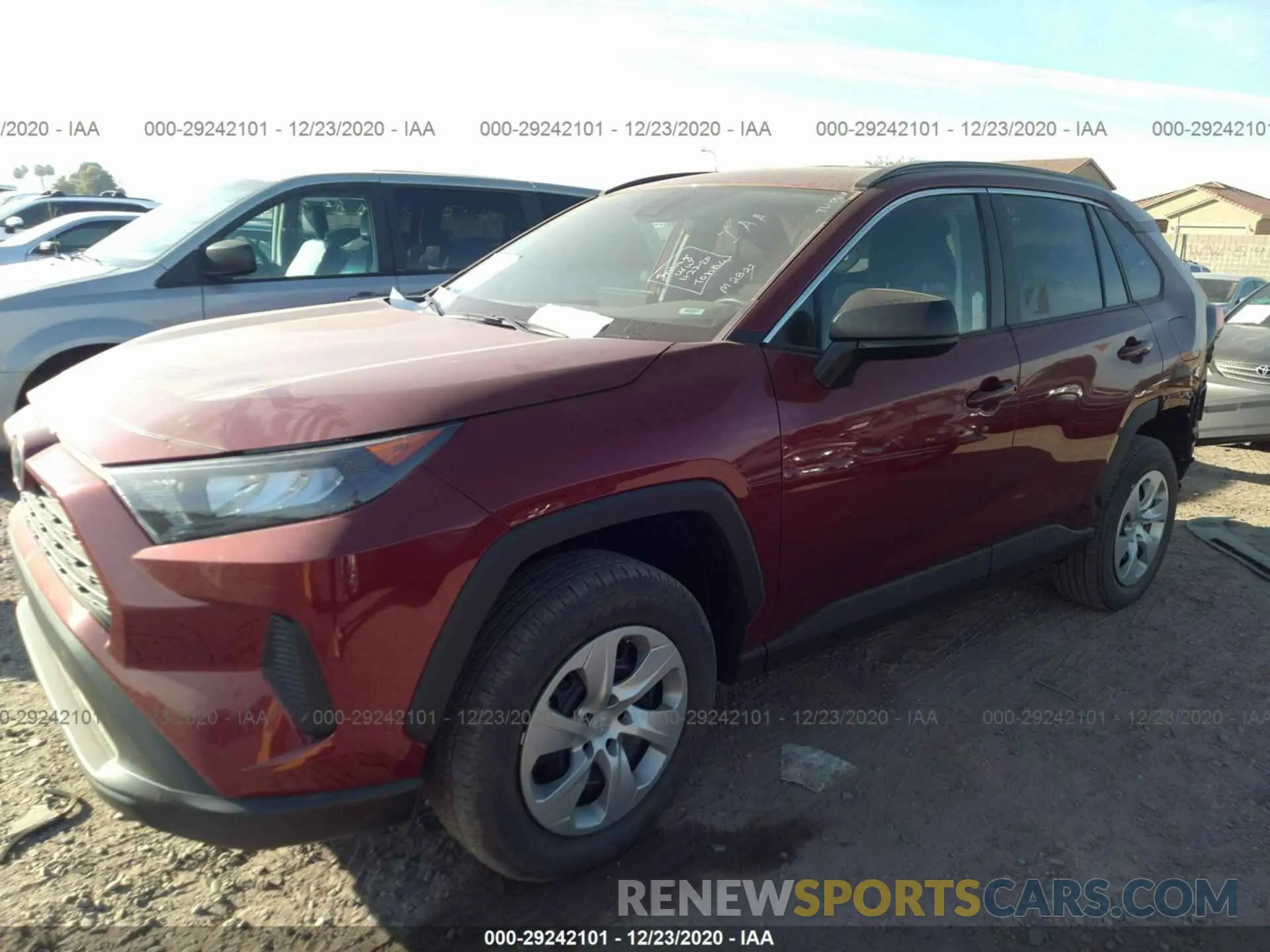 2 Photograph of a damaged car 2T3H1RFVXLW070189 TOYOTA RAV4 2020