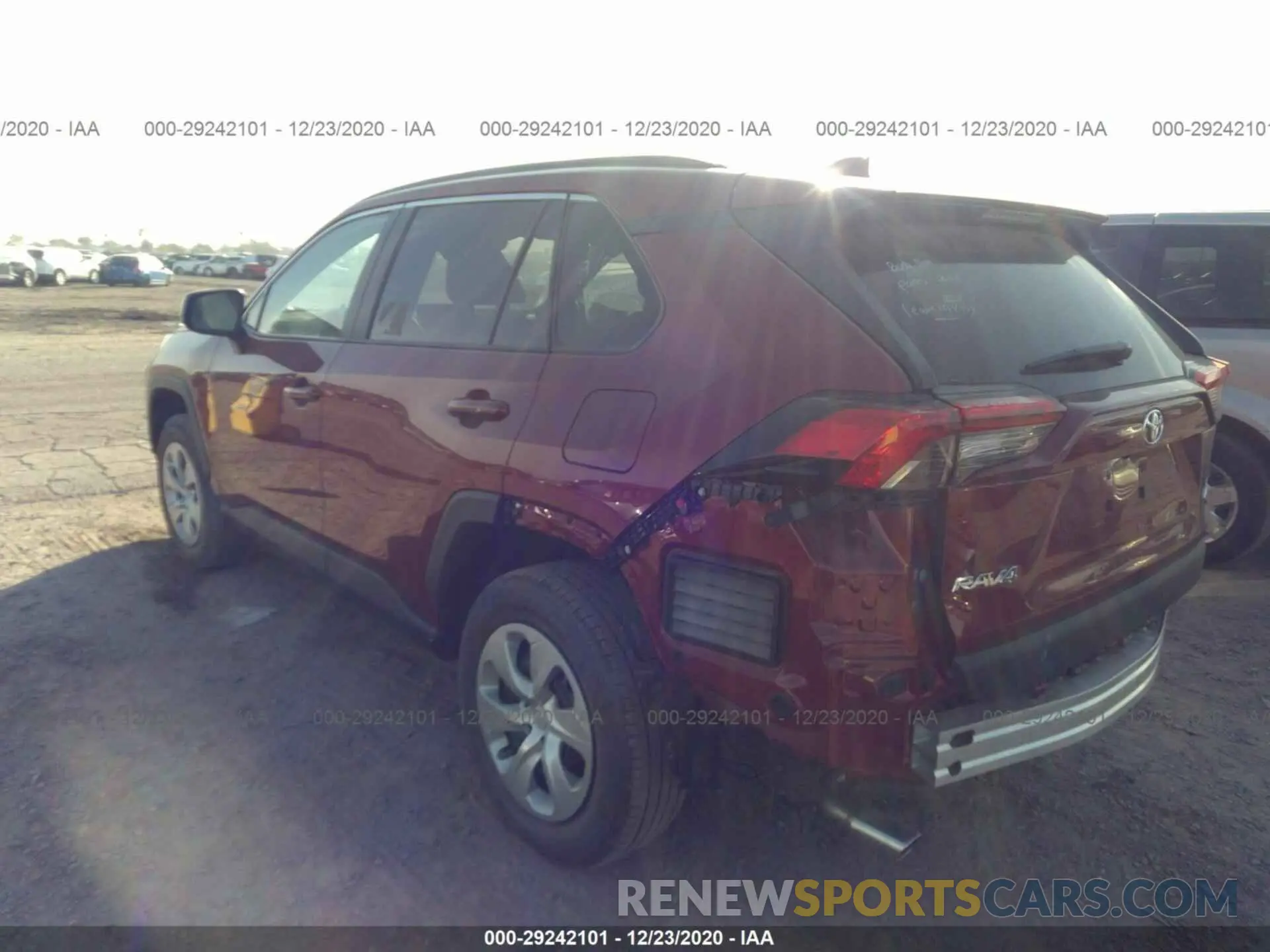 3 Photograph of a damaged car 2T3H1RFVXLW070189 TOYOTA RAV4 2020