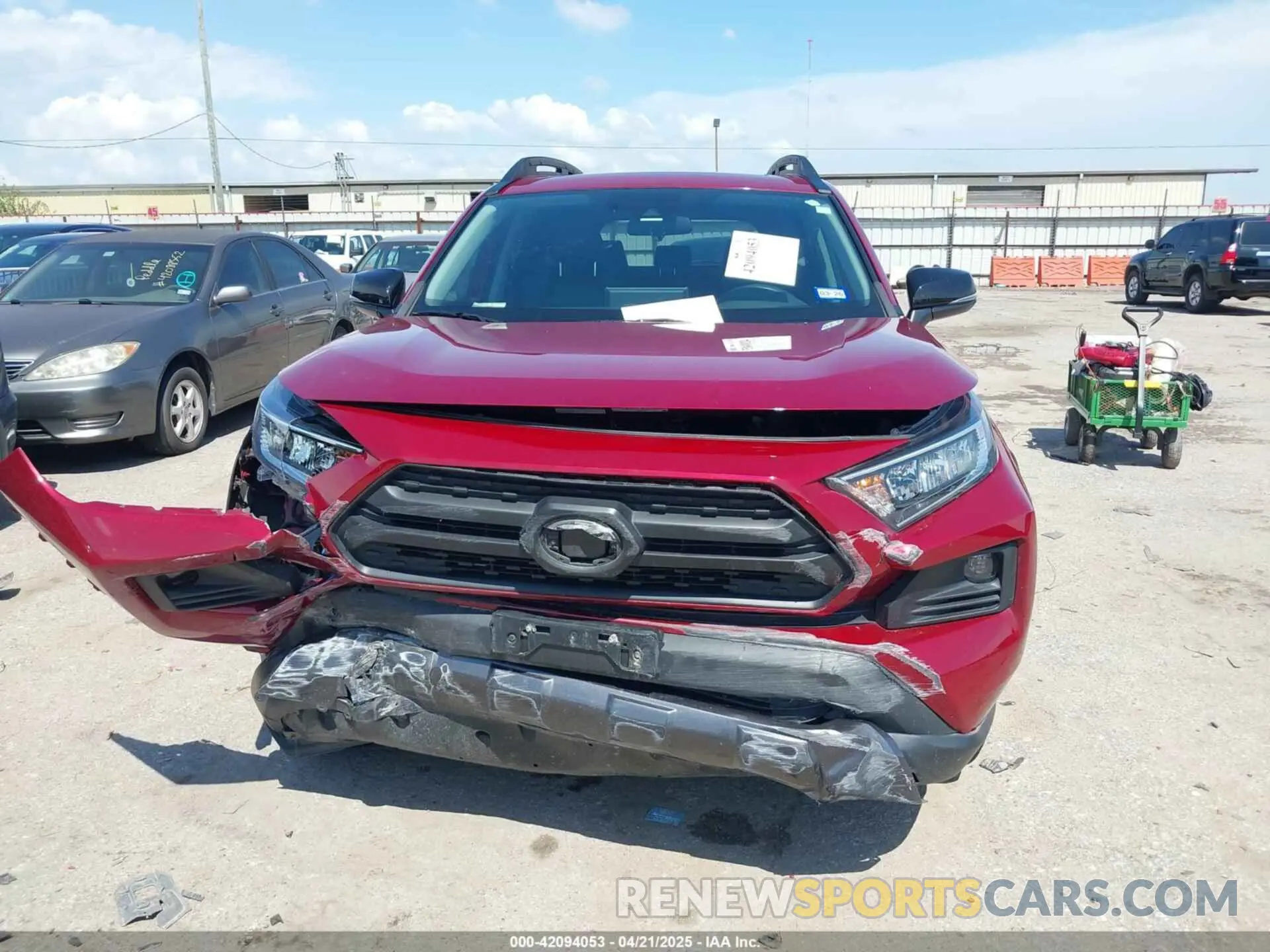 12 Фотография поврежденного автомобиля 2T3J1RFV2LC118416 TOYOTA RAV4 2020