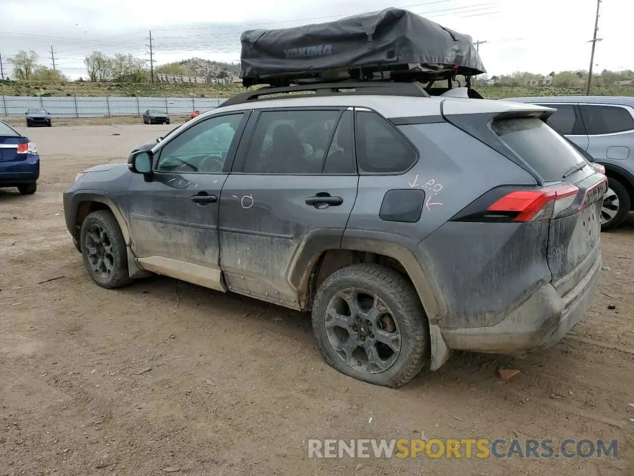 2 Photograph of a damaged car 2T3J1RFV3LC073681 TOYOTA RAV4 2020
