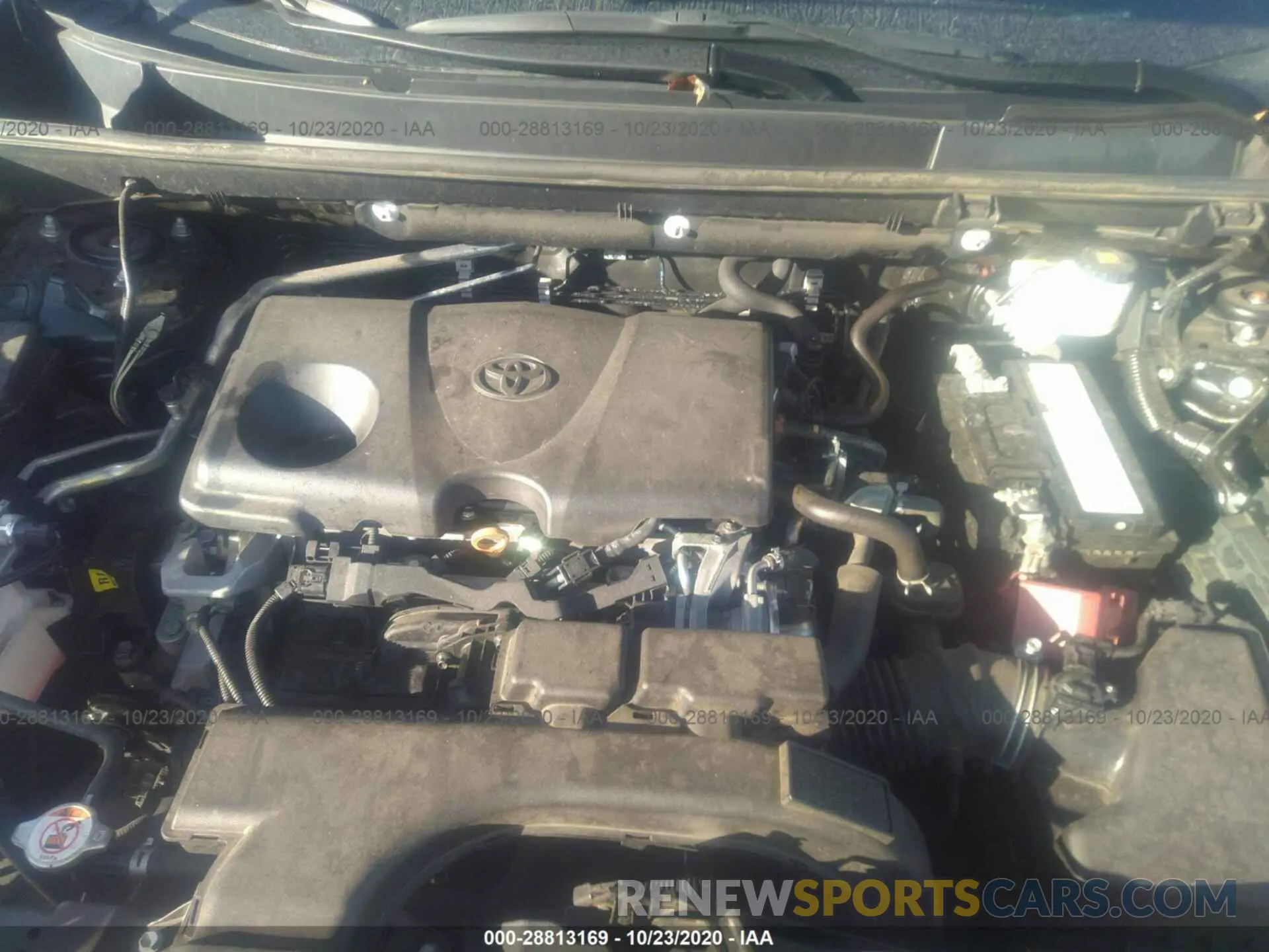 10 Photograph of a damaged car 2T3J1RFV3LC080405 TOYOTA RAV4 2020