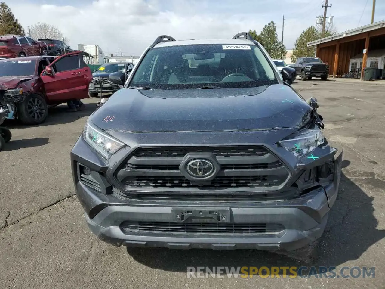 5 Photograph of a damaged car 2T3J1RFV4LC076430 TOYOTA RAV4 2020