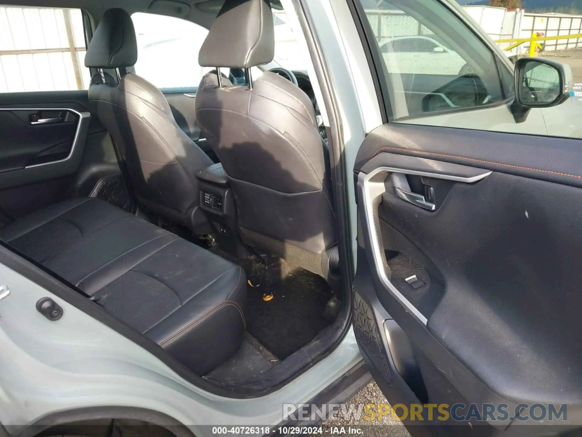 8 Фотография поврежденного автомобиля 2T3J1RFV5LC074220 TOYOTA RAV4 2020