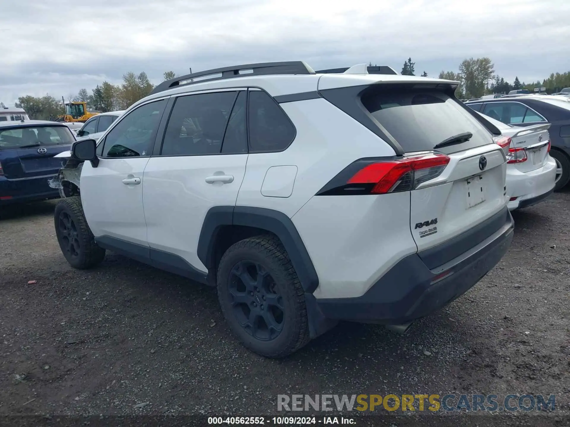 3 Photograph of a damaged car 2T3J1RFV7LC071125 TOYOTA RAV4 2020