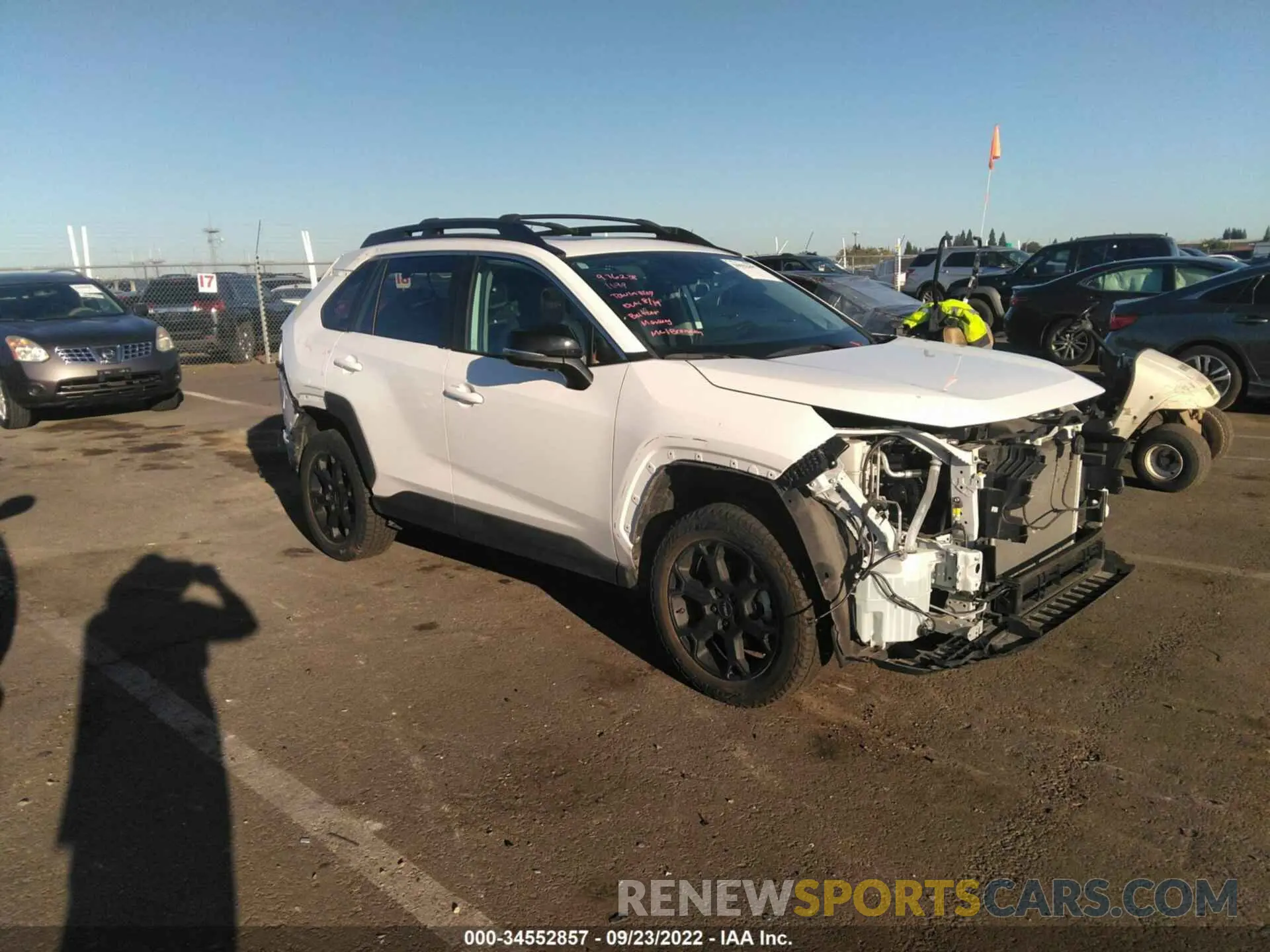 1 Photograph of a damaged car 2T3J1RFV7LC113292 TOYOTA RAV4 2020