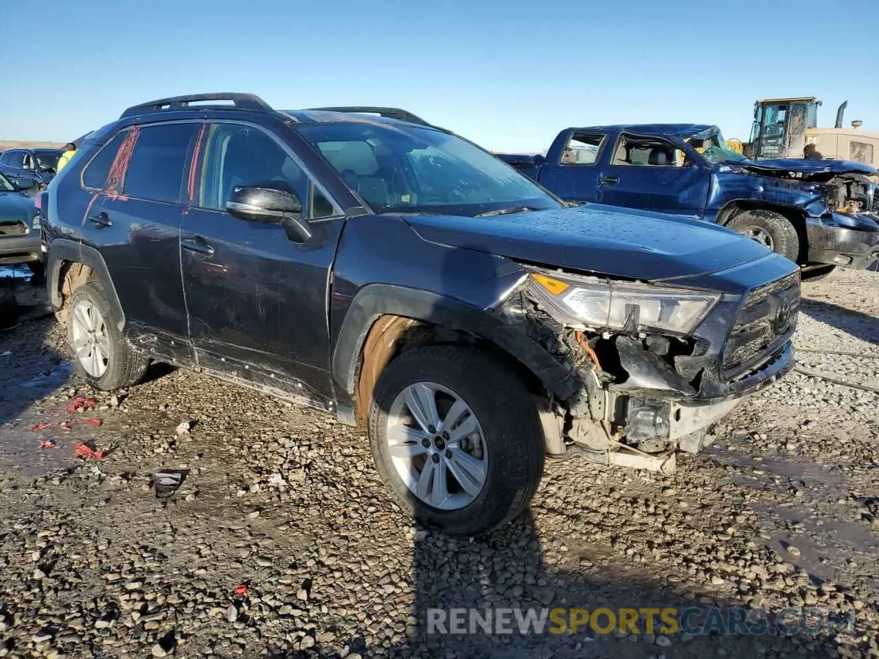4 Photograph of a damaged car 2T3J1RFVXLC087528 TOYOTA RAV4 2020