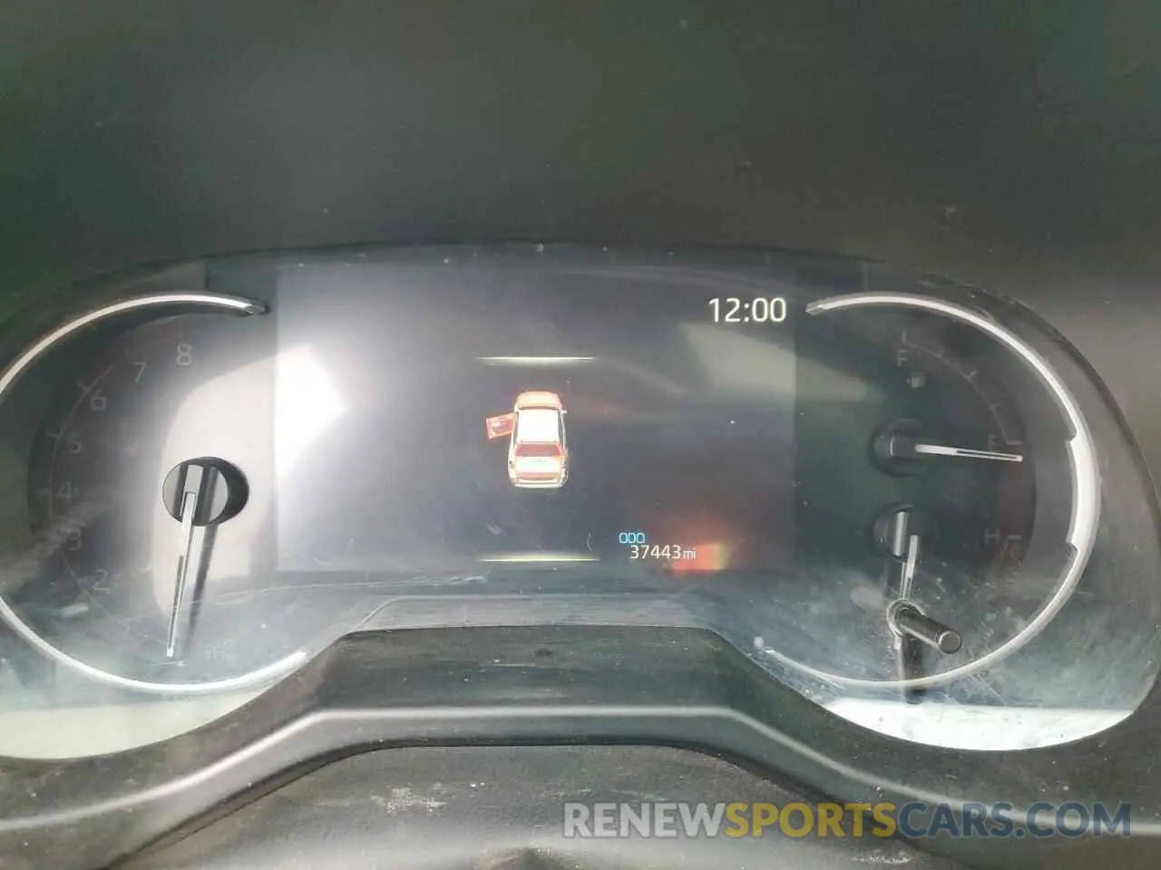 9 Photograph of a damaged car 2T3J1RFVXLC087528 TOYOTA RAV4 2020